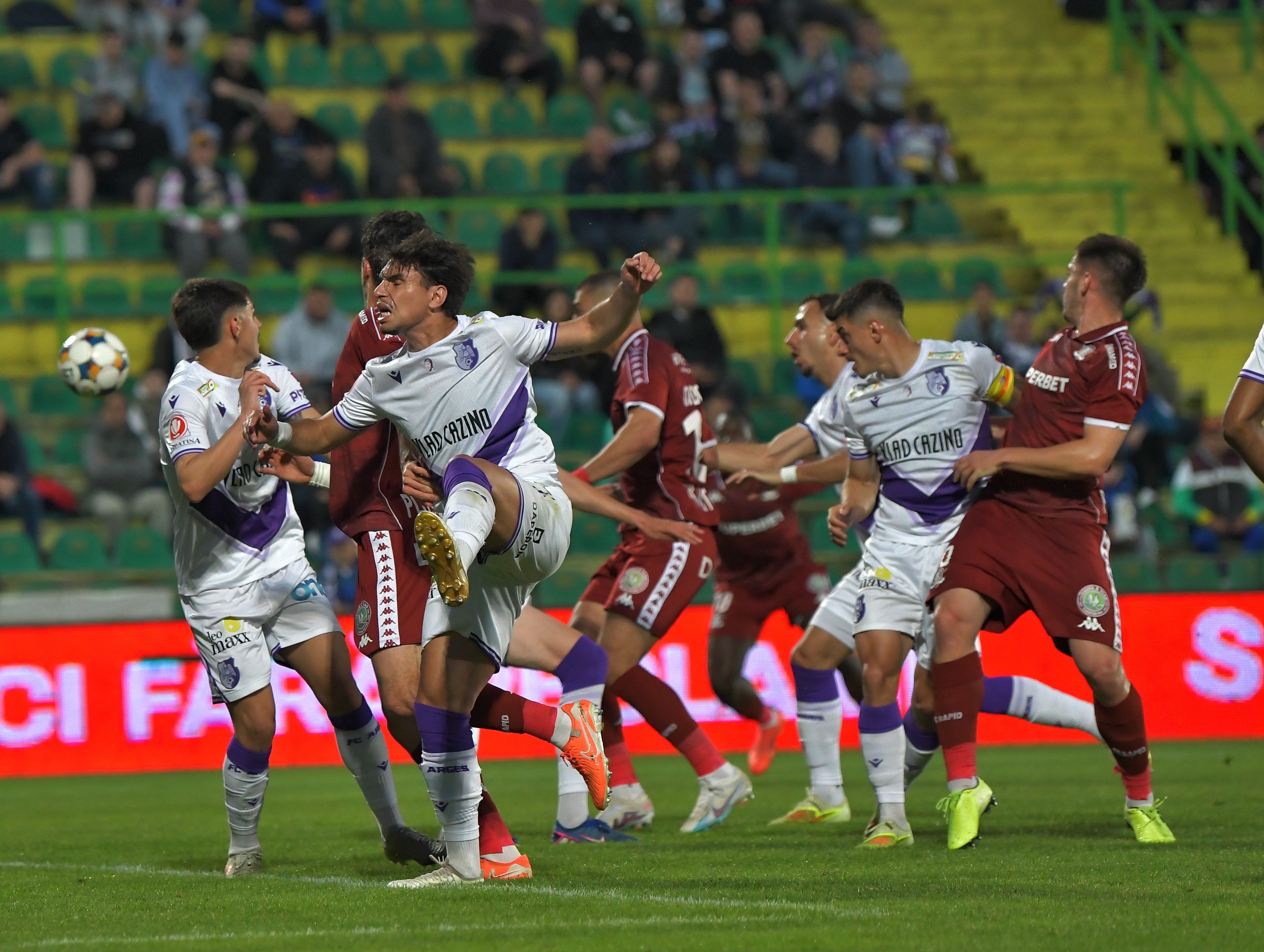 FC Argeș - Rapid 2-2, ACUM, pe Sport.ro! Piteștenii revin senzațional