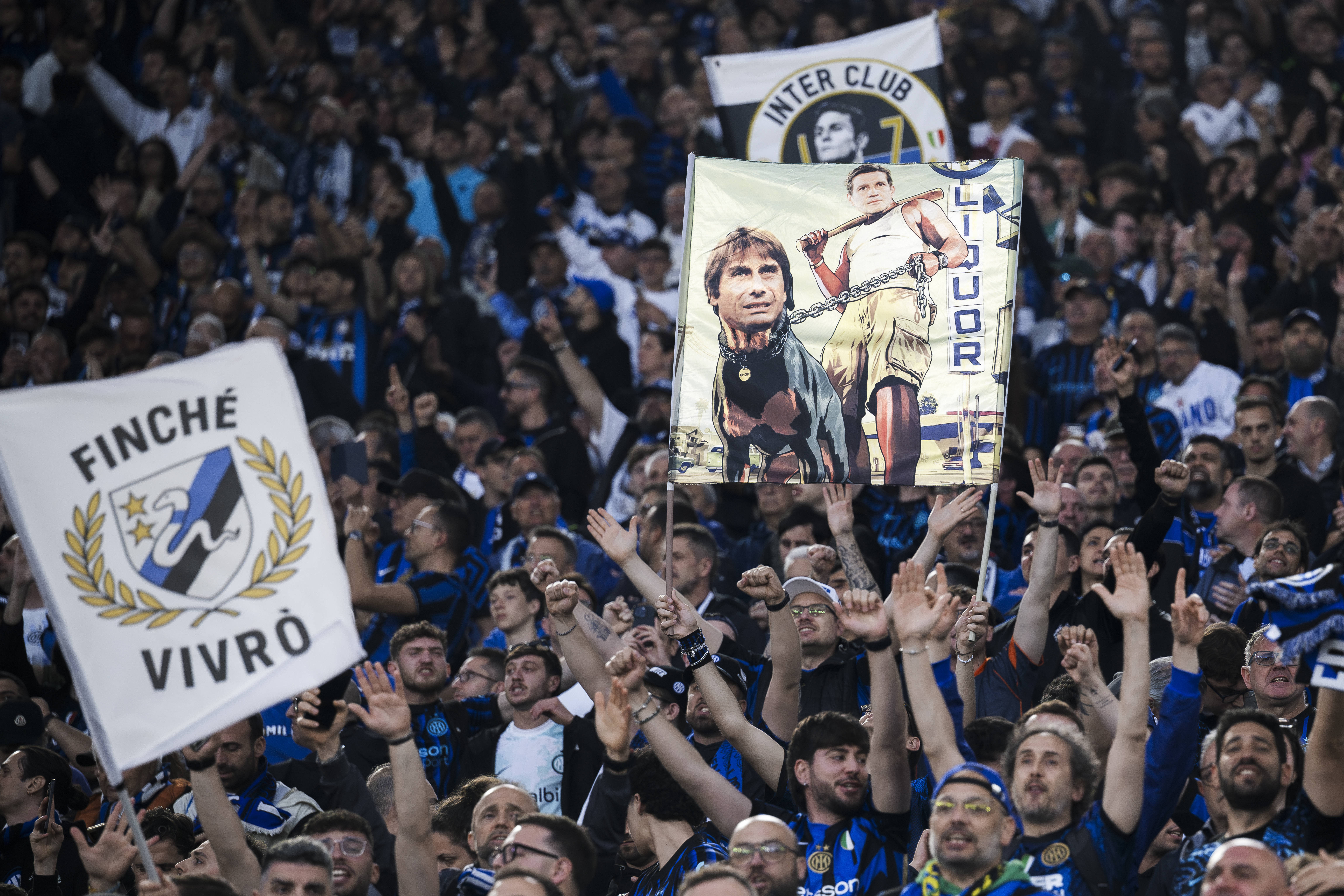 Cum s-a trăit finala Coppa Italia de pe stadion: Chivu, Conte și galeriile înfrățite