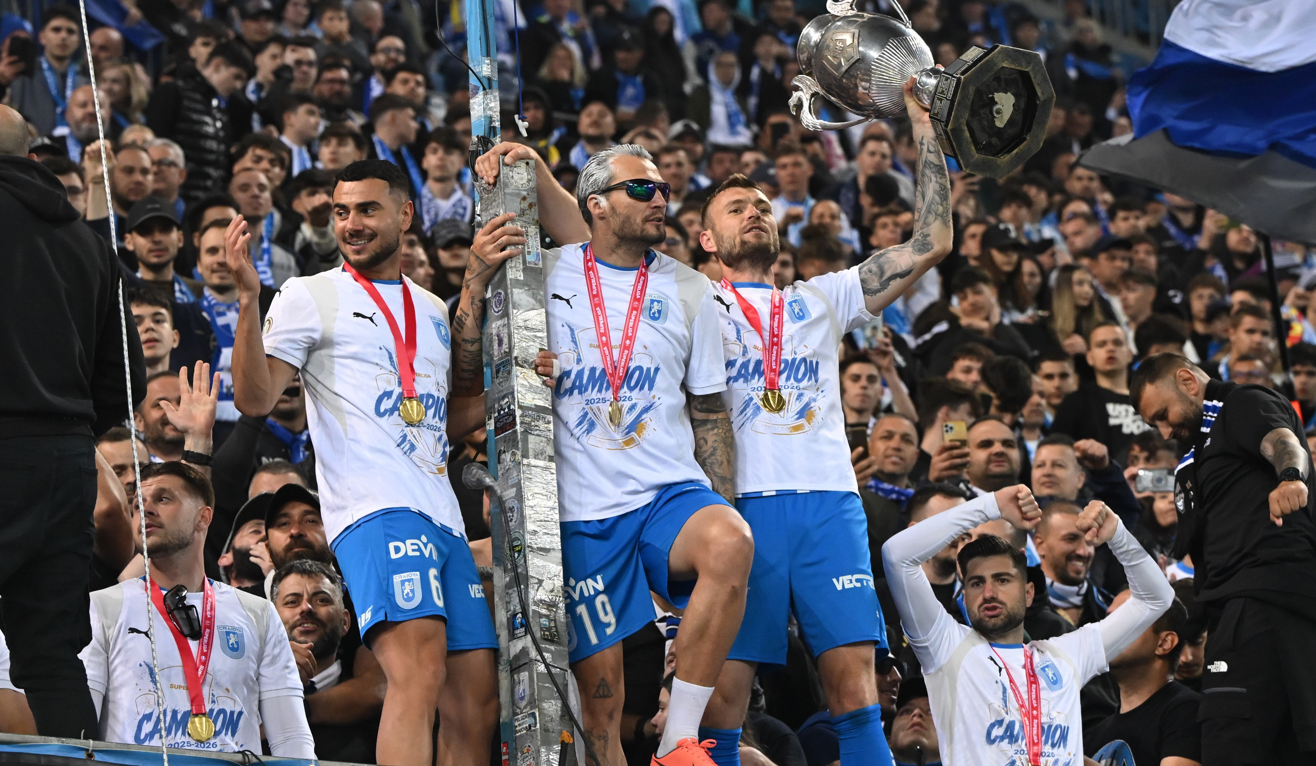 Marius Șumudică a făcut praf un campion după titlul câștigat de Universitatea Craiova: ”Ai pe spate urme de la scaun când mergi la duș!”