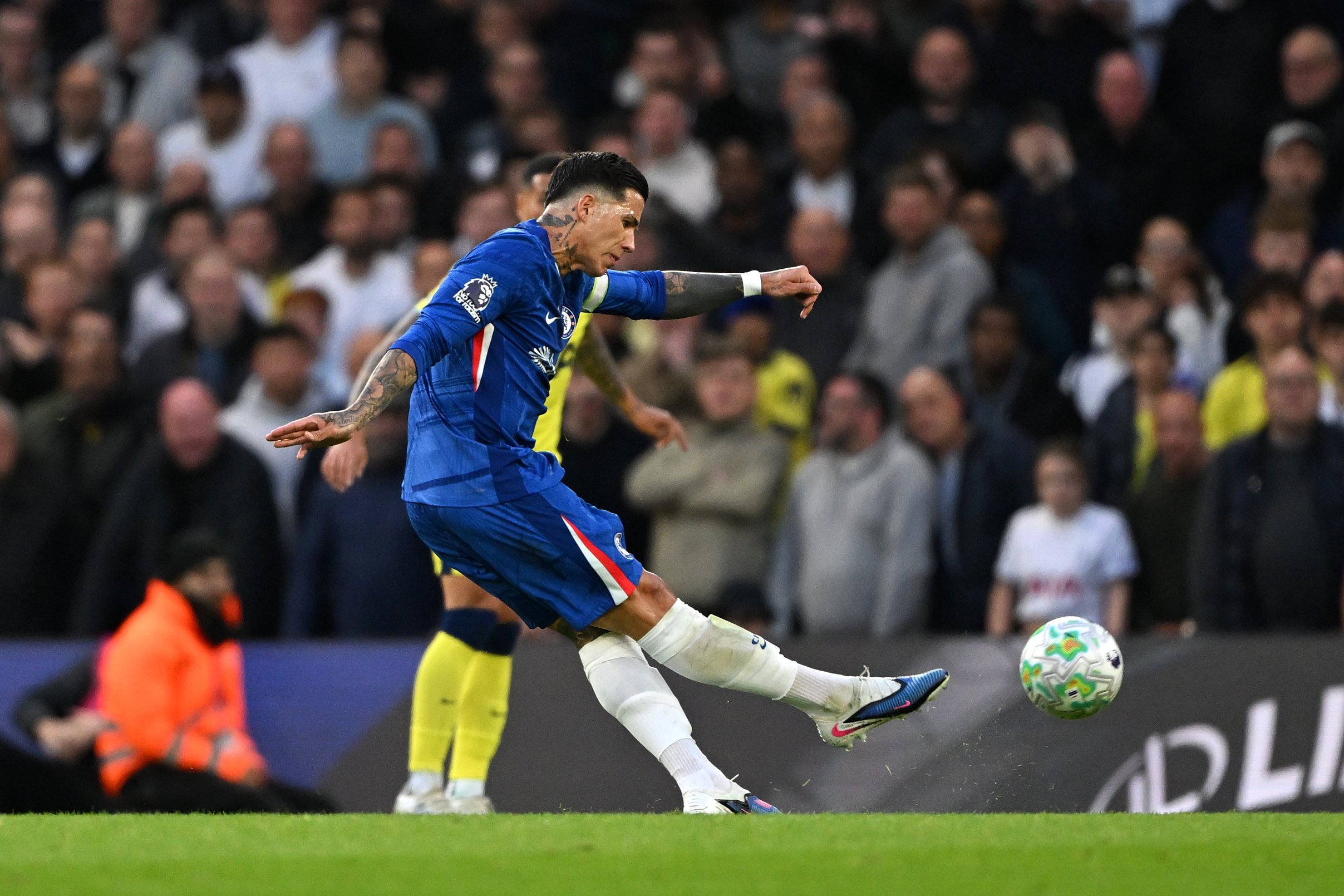 Chelsea - Tottenham 1-0, EXCLUSIV pe VOYO acum. Enzo Fernandez deschide scorul după un eurogol!