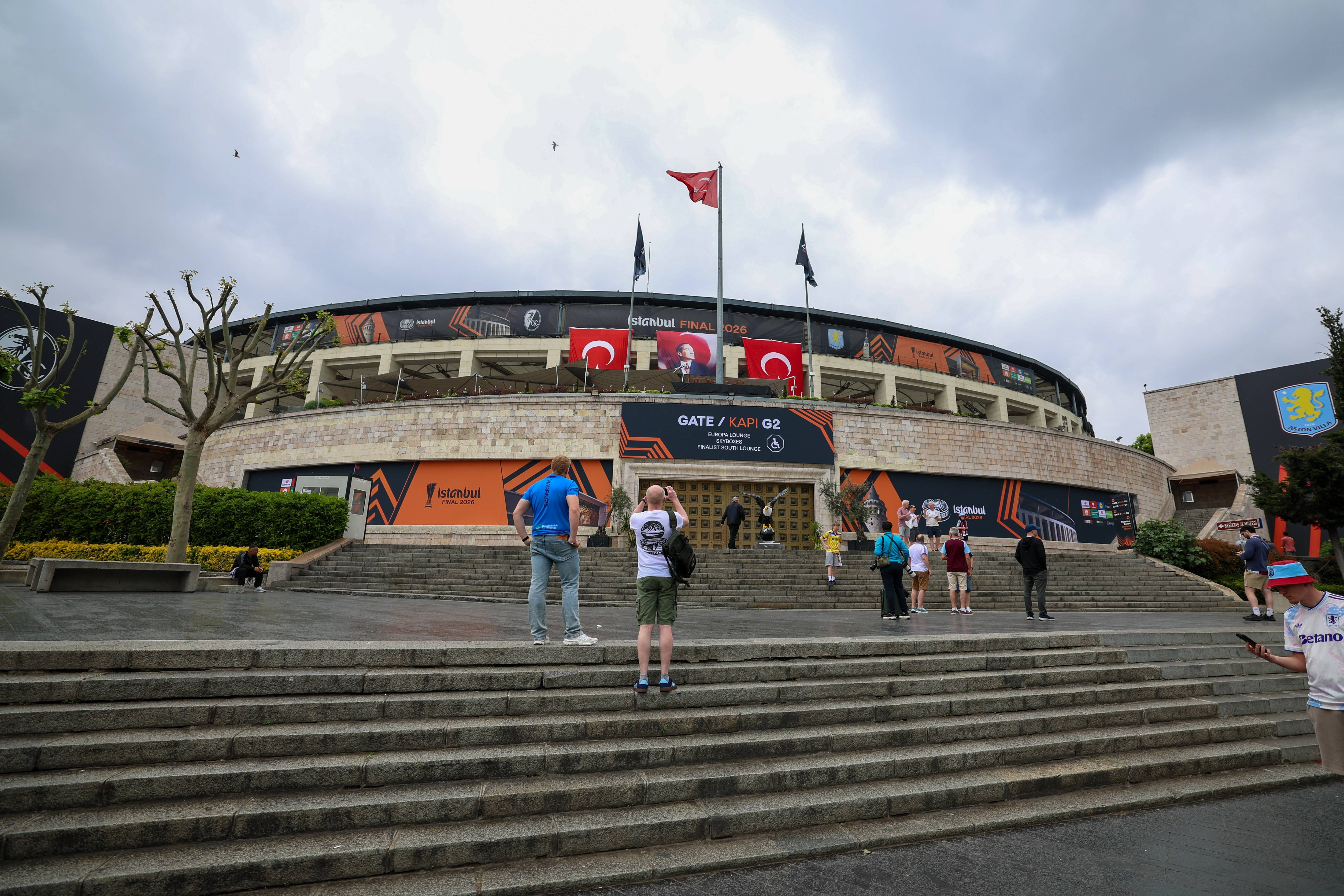 Freiburg - Aston Villa, finala Europa League (azi, la 22:00). Echipe probabile + cotele finalei. Analiza lui Dan Chilom