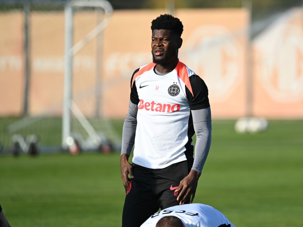Începe curățenia la FCSB! Opt jucători sunt OUT din vară, doi sub semnul întrebării 4 antrenament oficial fcsb meci bologna fc uefa europa league 22102025