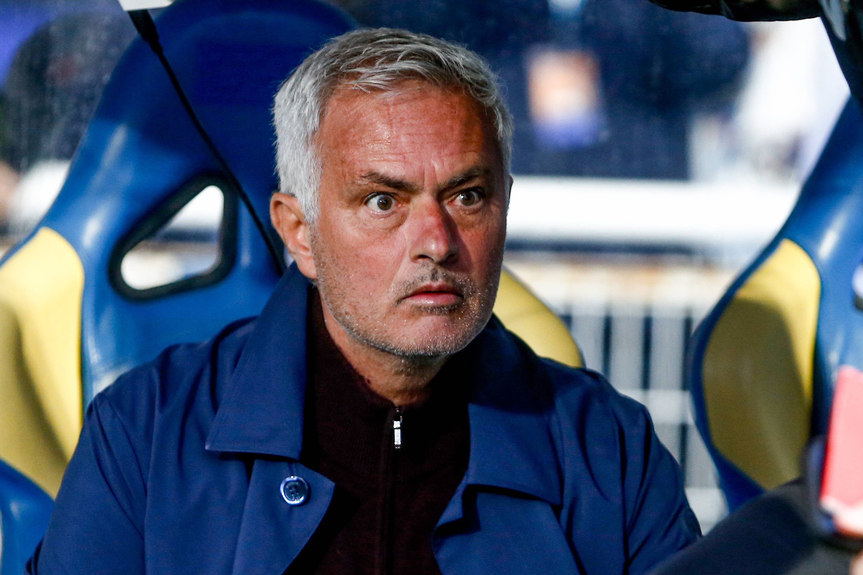 Mutarea surprinzătoare care se face imediat după ce Mourinho semnează cu Real Madrid