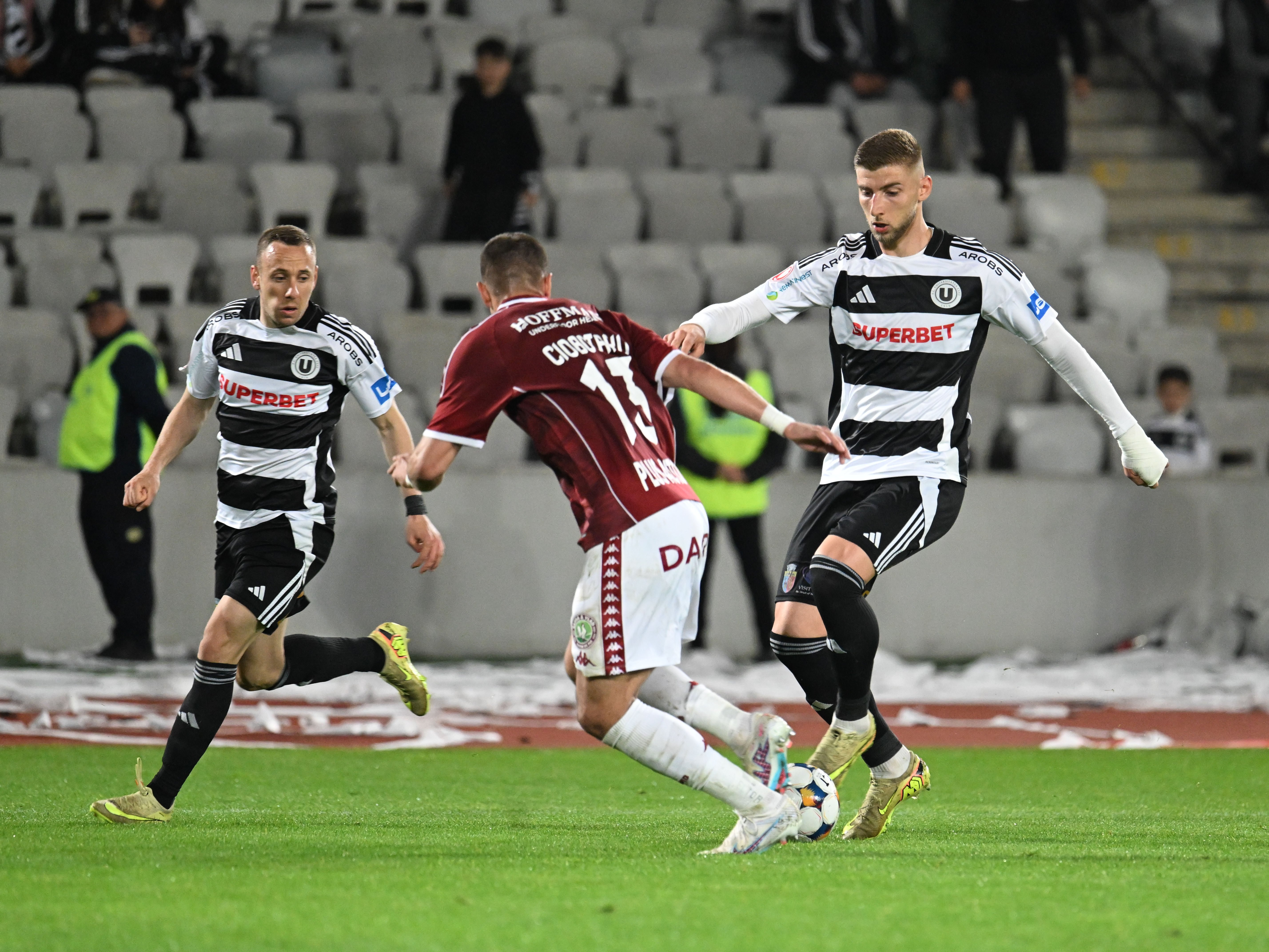 Universitatea cluj rapid bucuresti play off superliga superbet 9052026 9