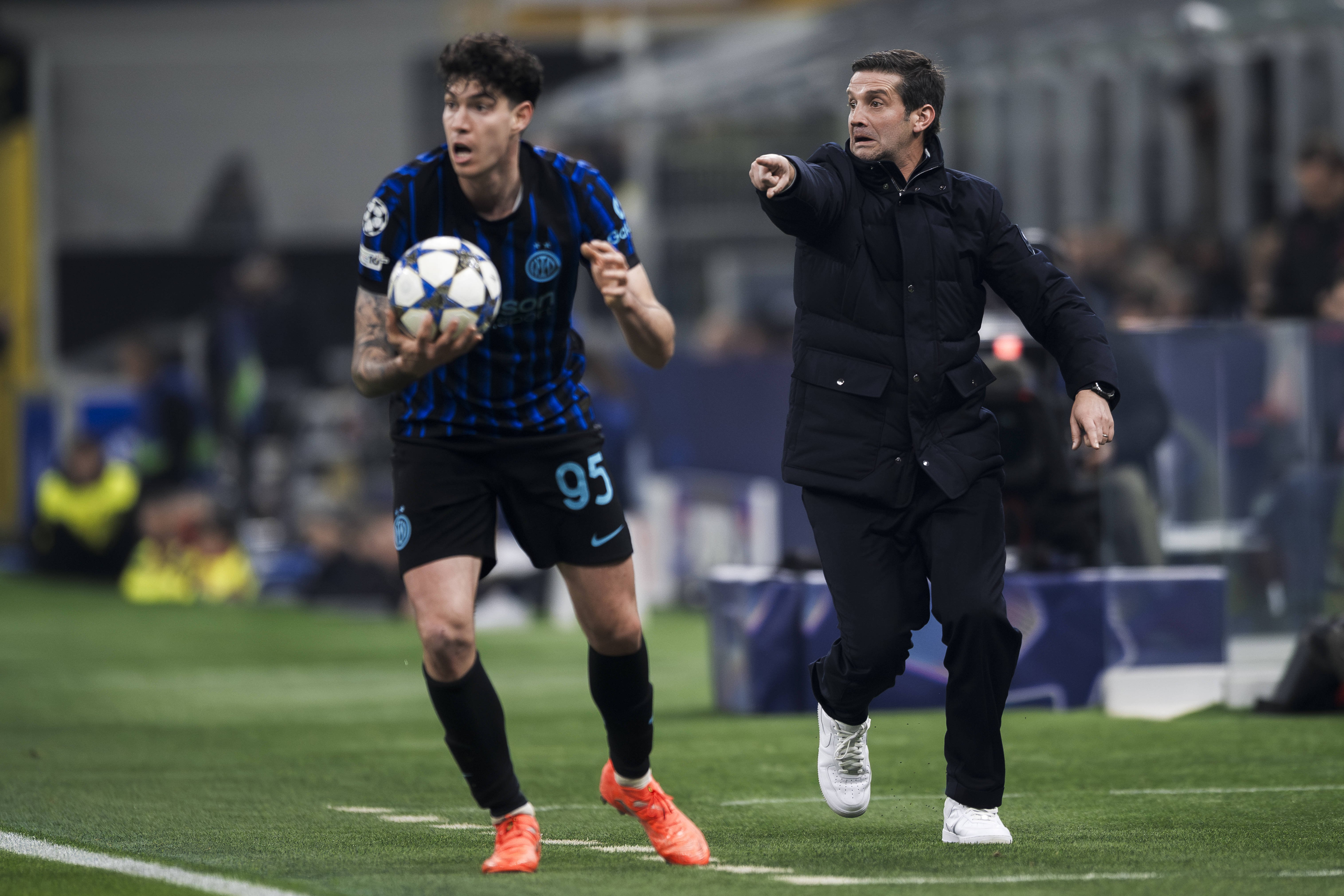 Bastoni chivu 7