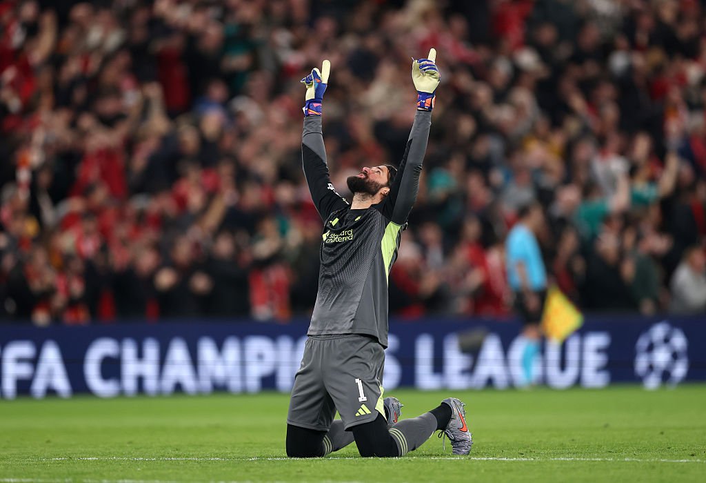 Gettyimages 2267276310 alisson becker