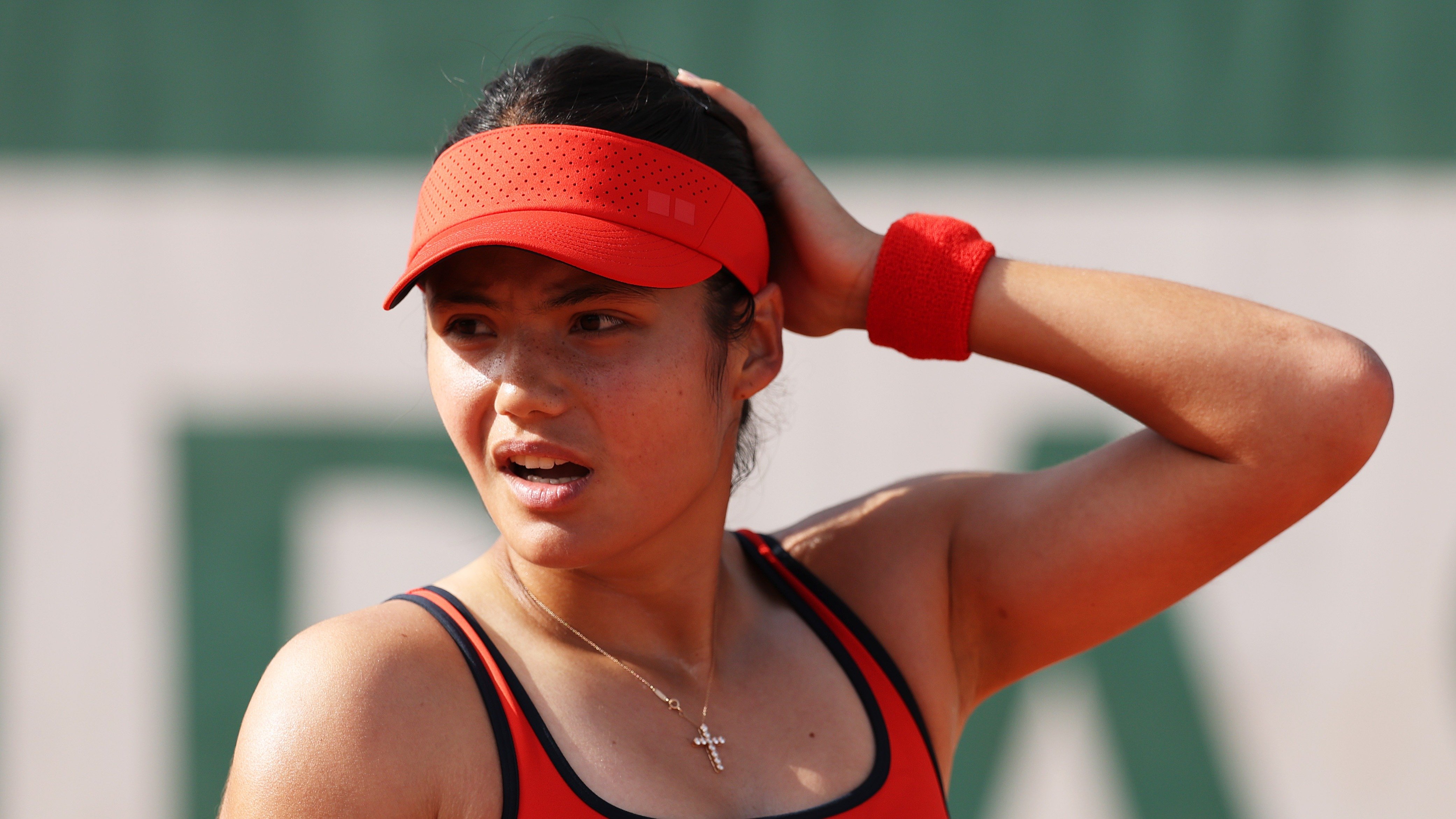 Emma Răducanu, strivită la French Open: britanica a șocat publicul după un prim set de coșmar