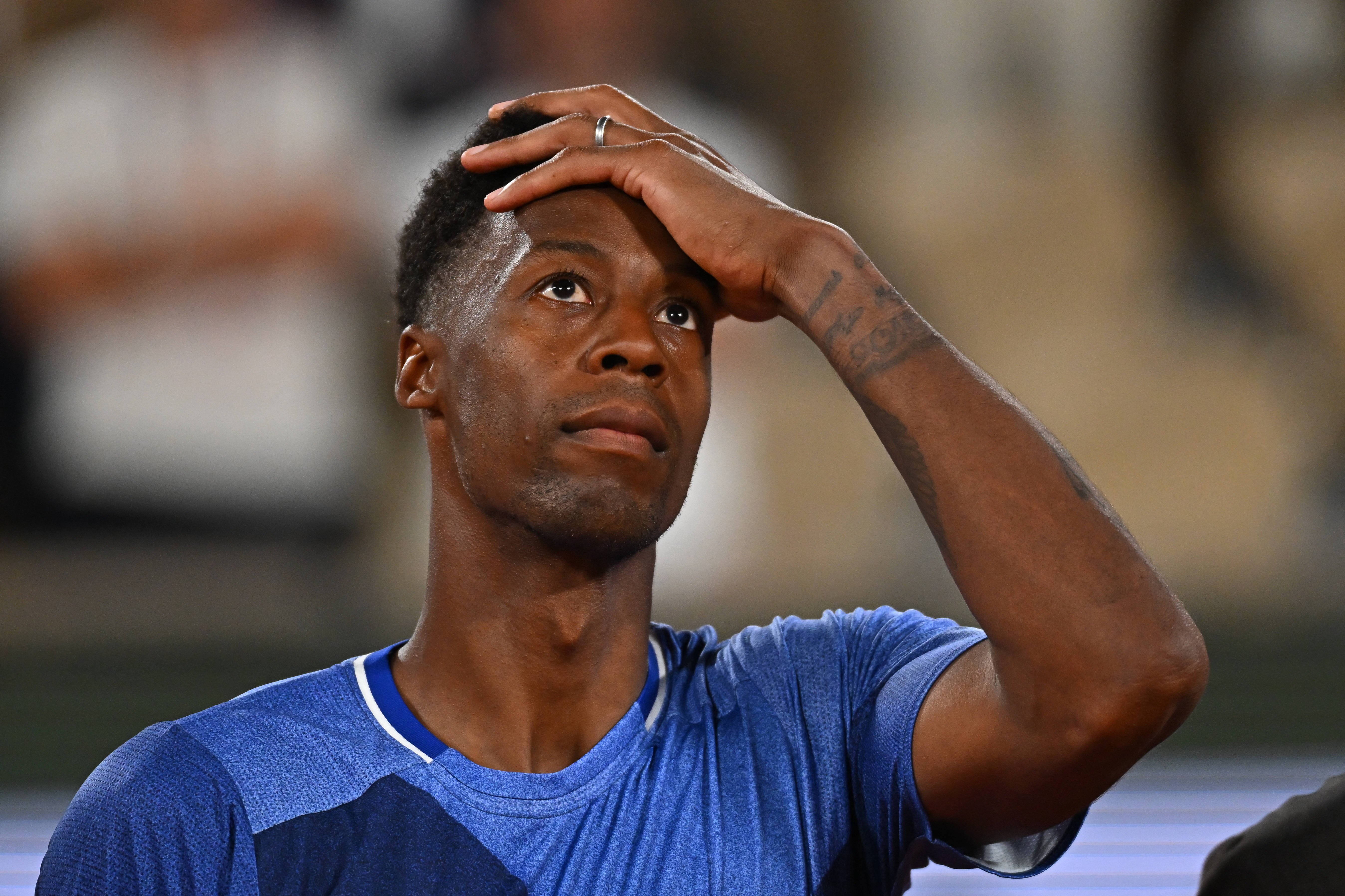 Monfils l-a depășit pe Djokovic chiar în meciul de retragere de la Roland Garros. Imaginea care trece granițele sportului