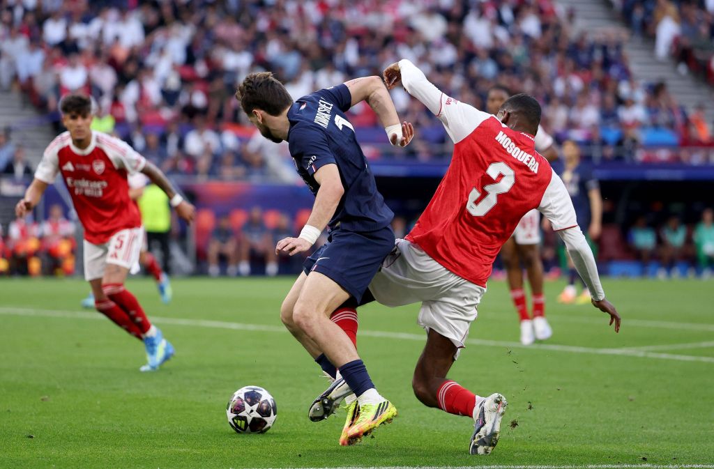PSG câștigă finala Champions League după ce învinge pe Arsenal la penalty-uri PSG câștigă finala Champions League după ce învinge pe Arsenal la penalty-uri