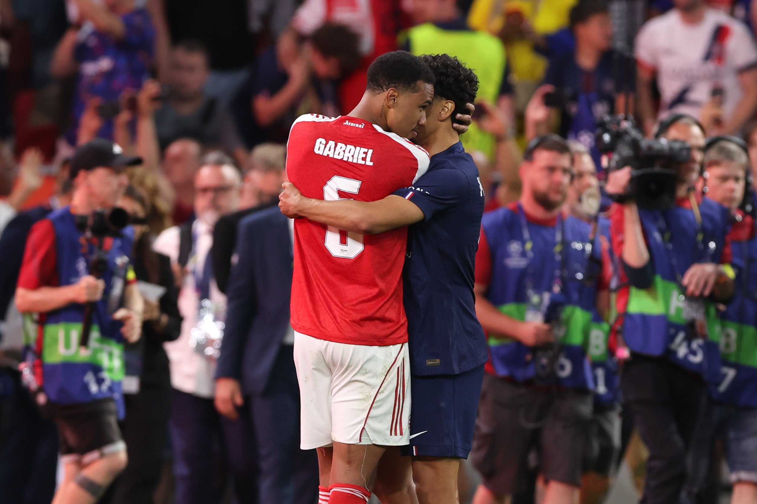 Imaginea finalei! Ce făcea căpitanul lui PSG când toți colegii sărbătoreau câștigarea Champions League