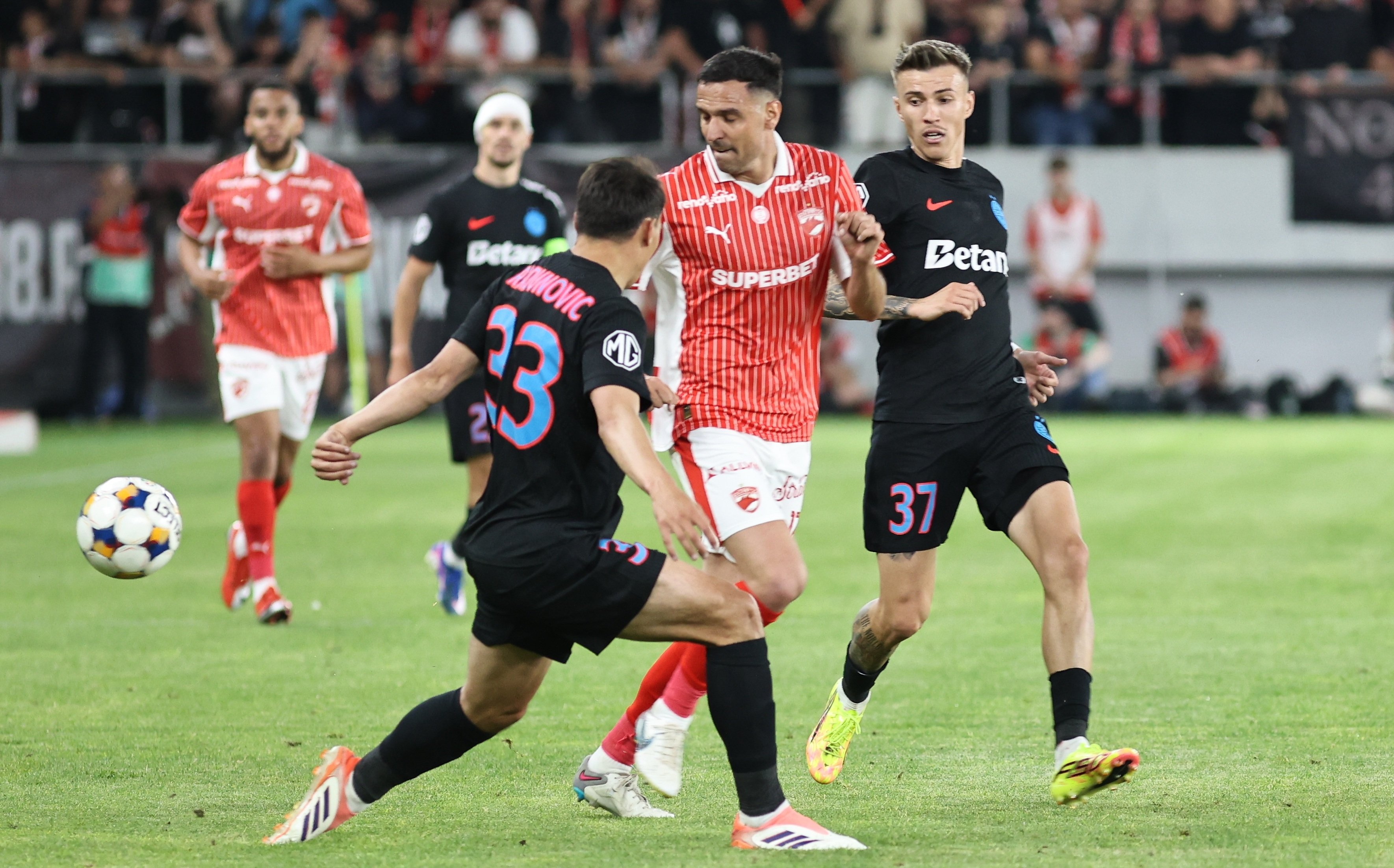 Încă o plecare după Dinamo - FCSB: "Decizia a fost luată!" Unde ar putea ajunge