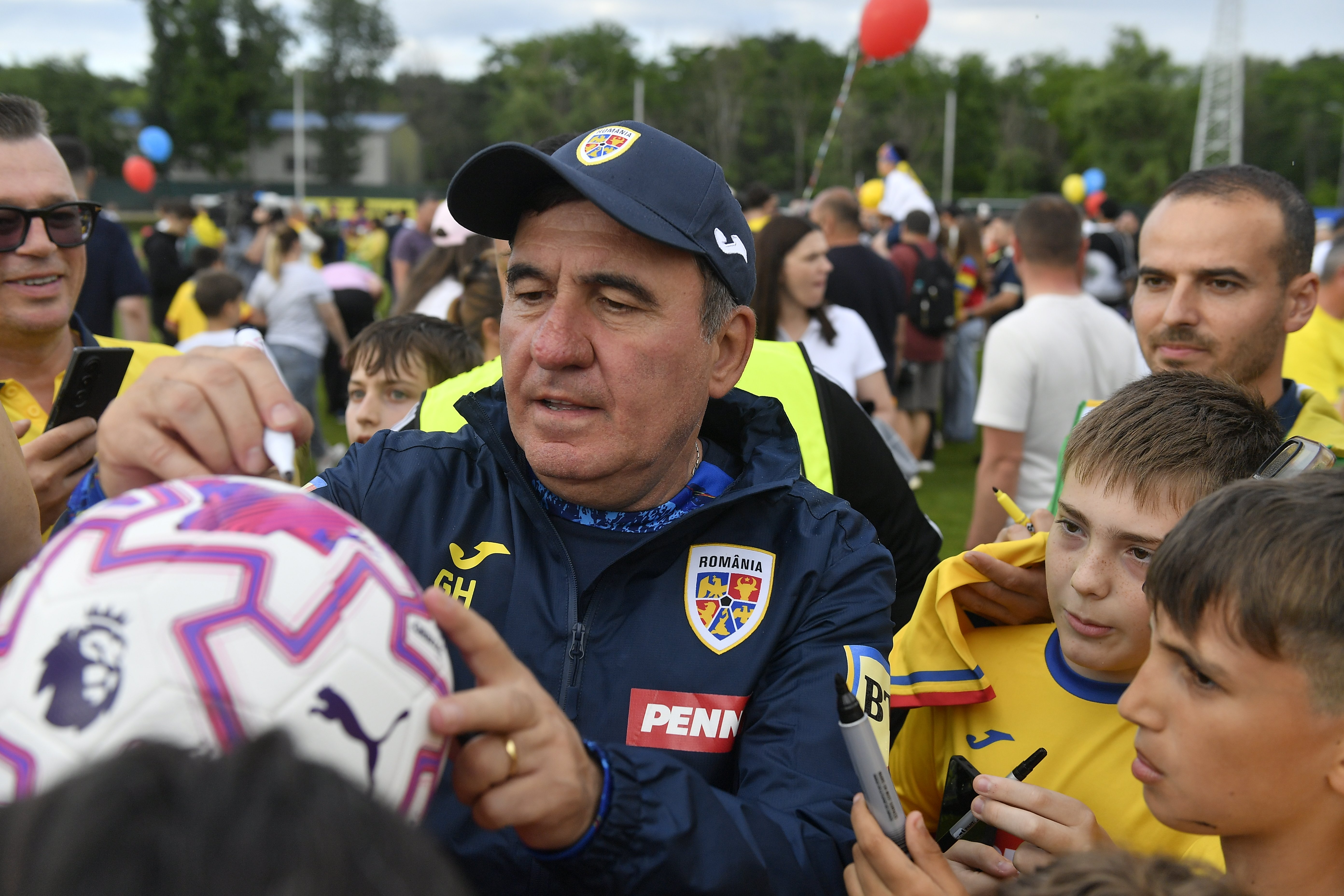 Vor juca aproape toți! Câte schimbări va putea face Gică Hagi la amicalul cu Georgia