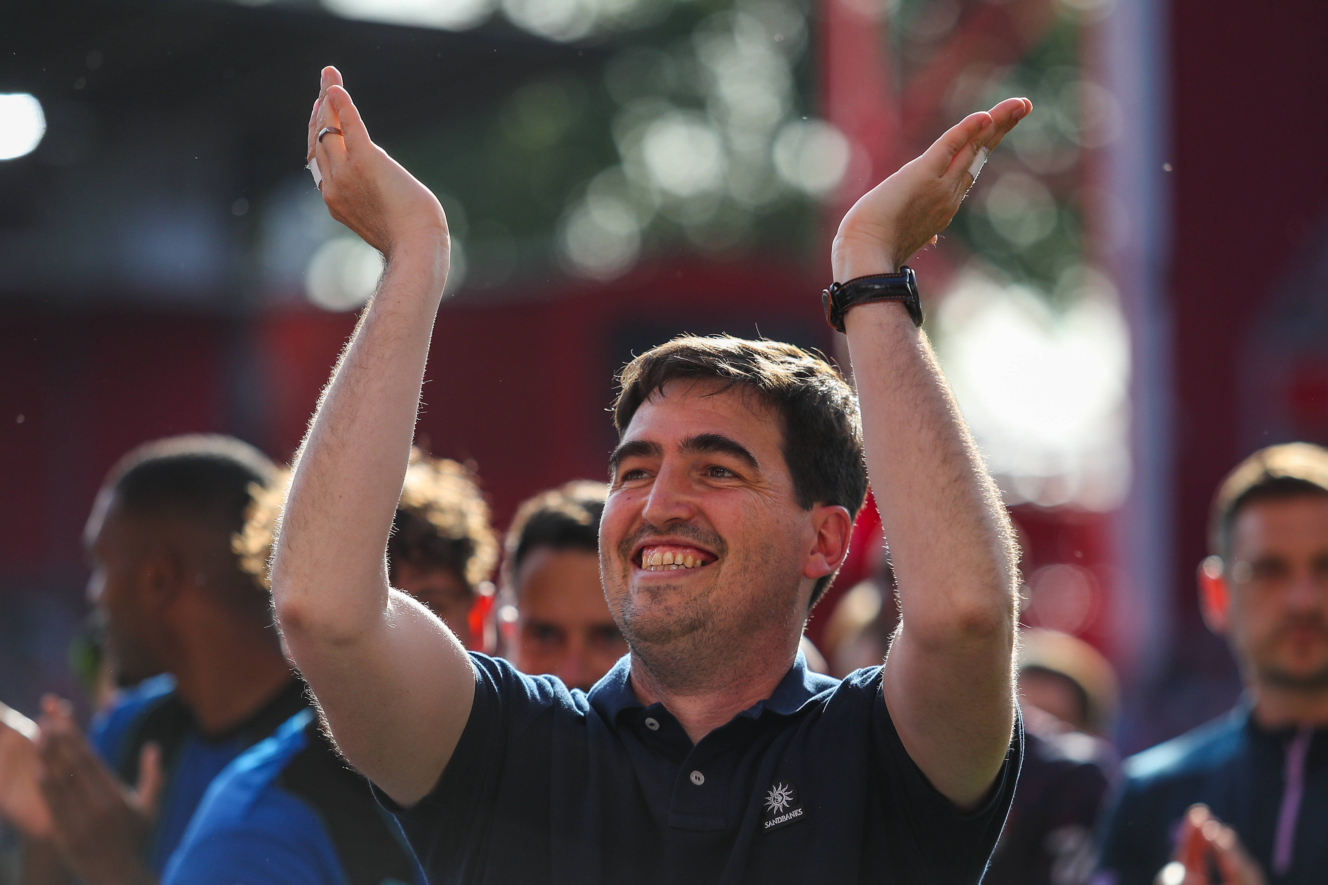 Prima ”victimă” pe care o poate face noul antrenor de la Liverpool: ”Merg cu ei în cantonament și apoi o să vorbesc cu Iraola”