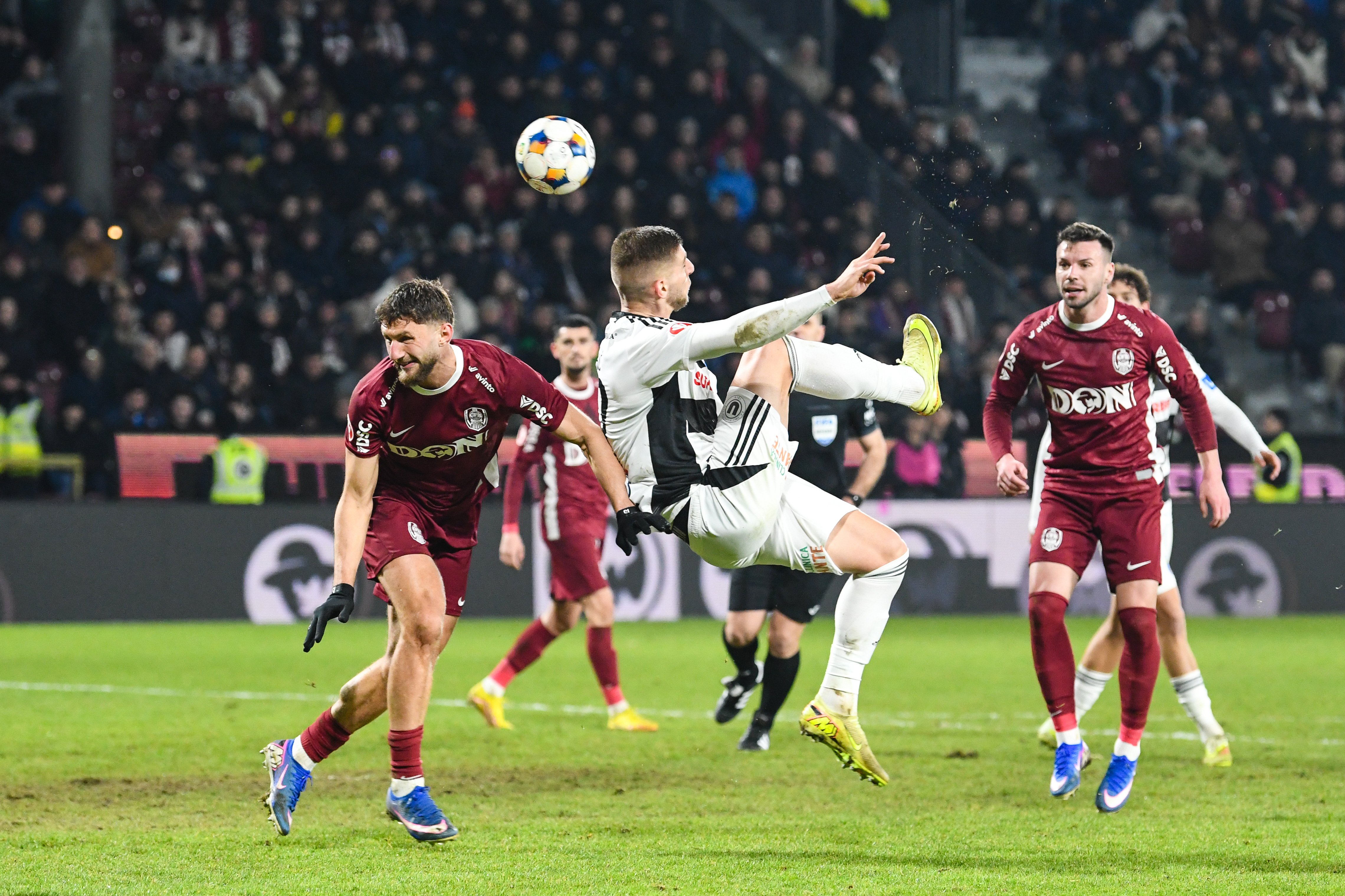 Cota noului star din Superliga a explodat: de 4 ori mai mult decât la startul sezonului!