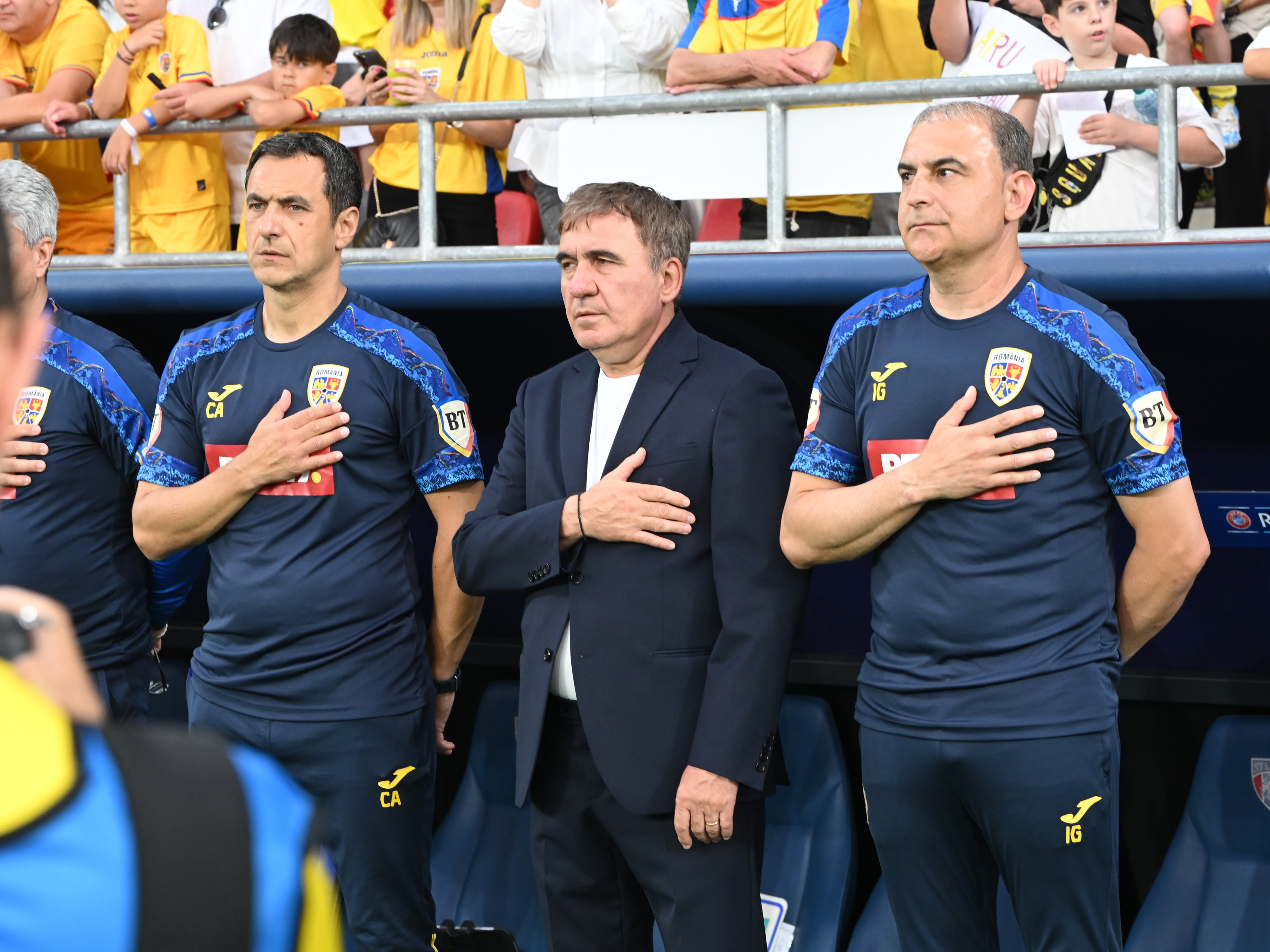 Revoluția lui Hagi. Zece jucători de maxim 23 de ani la meciul cu Țara Galilor!