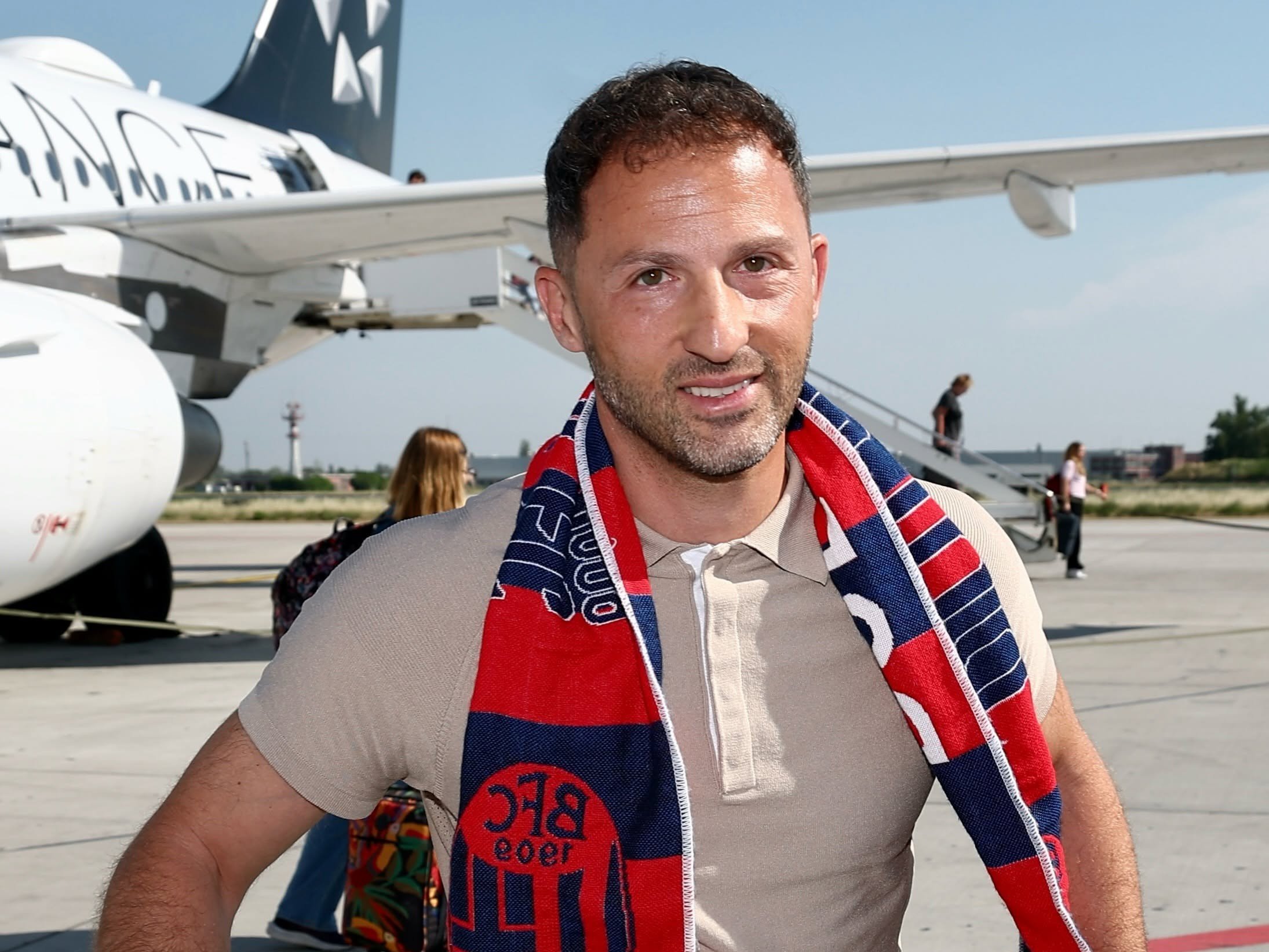 Dat afară de Fenerbahce după o umilință în derby, adus cu speranțe mari de Bologna