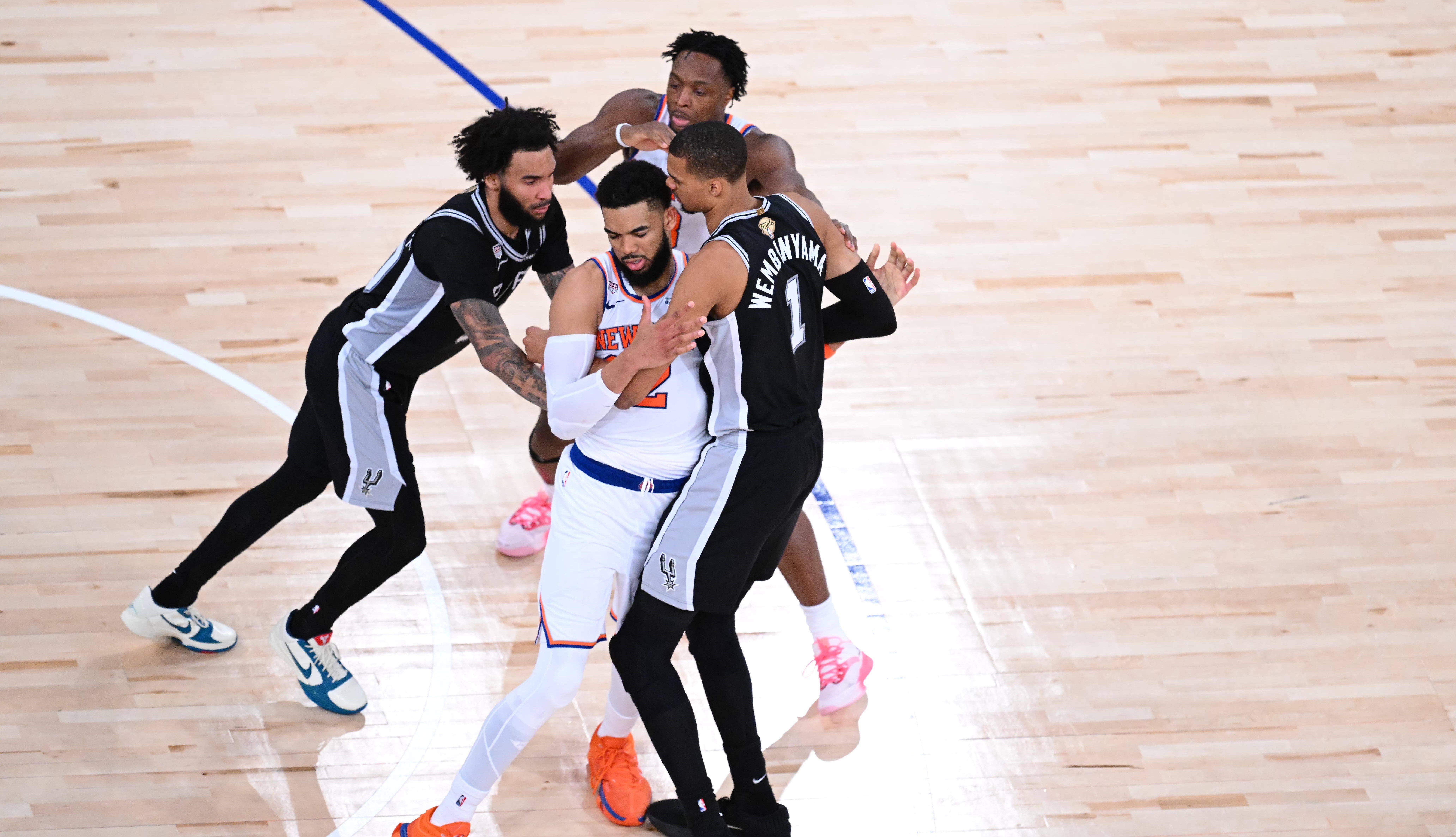 Cea mai mare revenire din istorie! New York Knicks a recuperat o diferență uriașă în finala NBA cu San Antonio Spurs