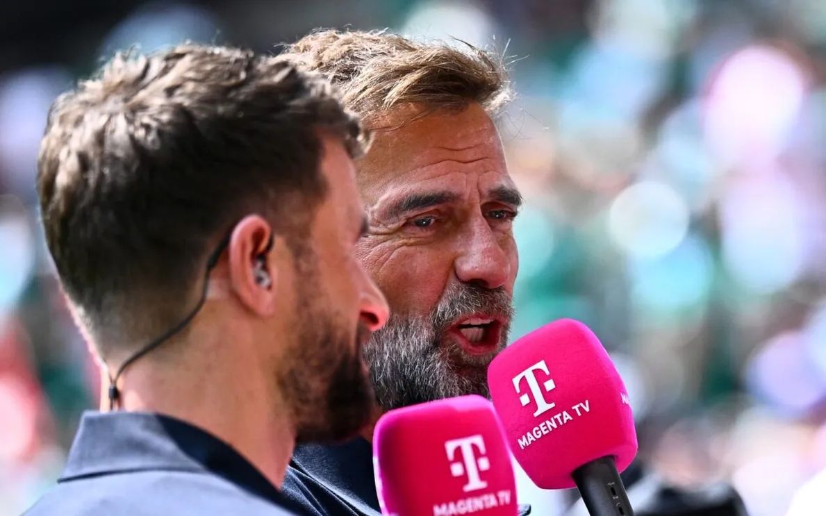 Jurgen Klopp l-a lăsat cu mâna întinsă pe Thomas Muller! Imaginile care au devenit instant virale la Campionatul Mondial 2026