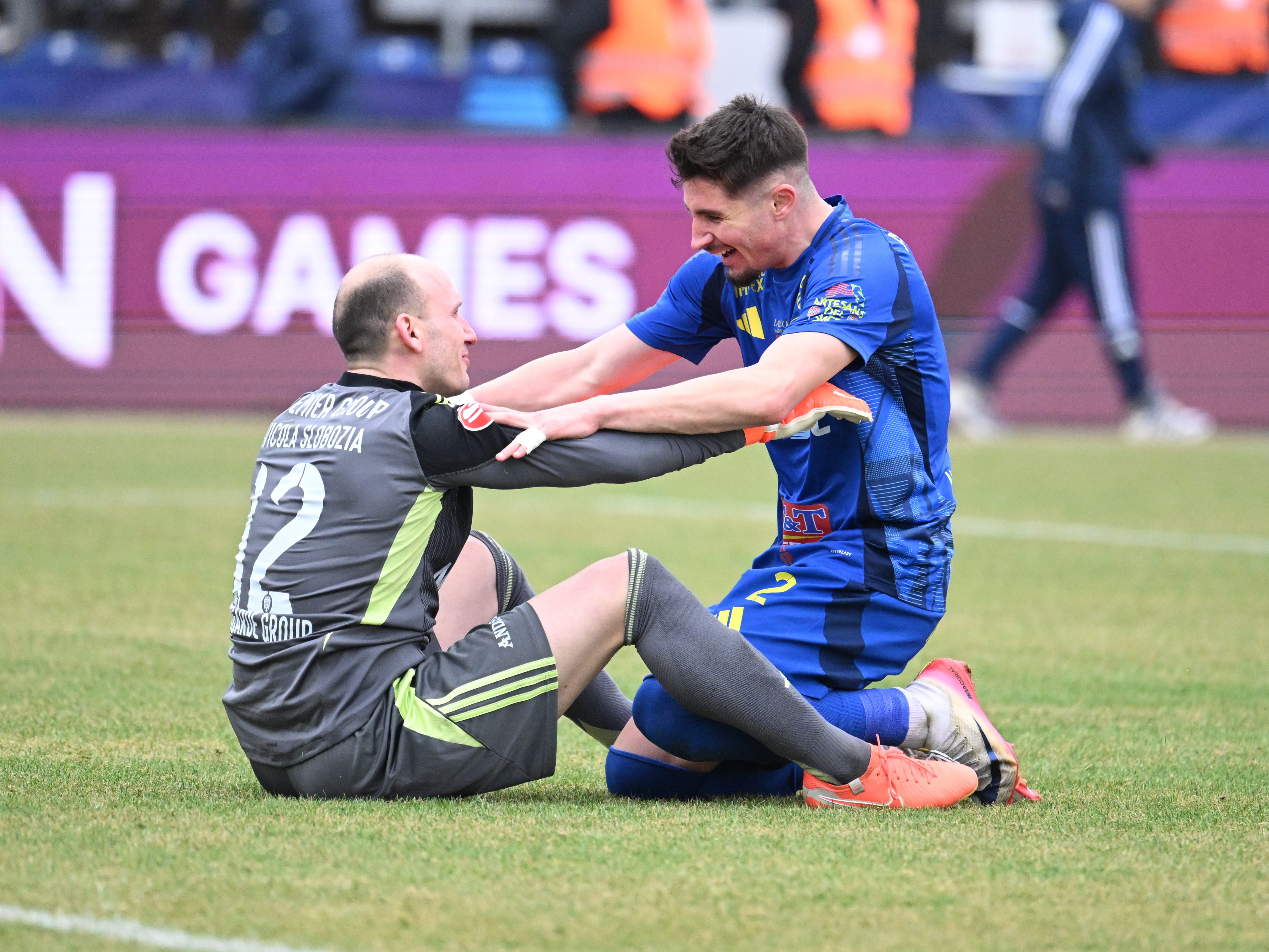 Jucătorul dorit de FCSB a retrogradat, iar acum a semnat cu altă echipă din Superliga