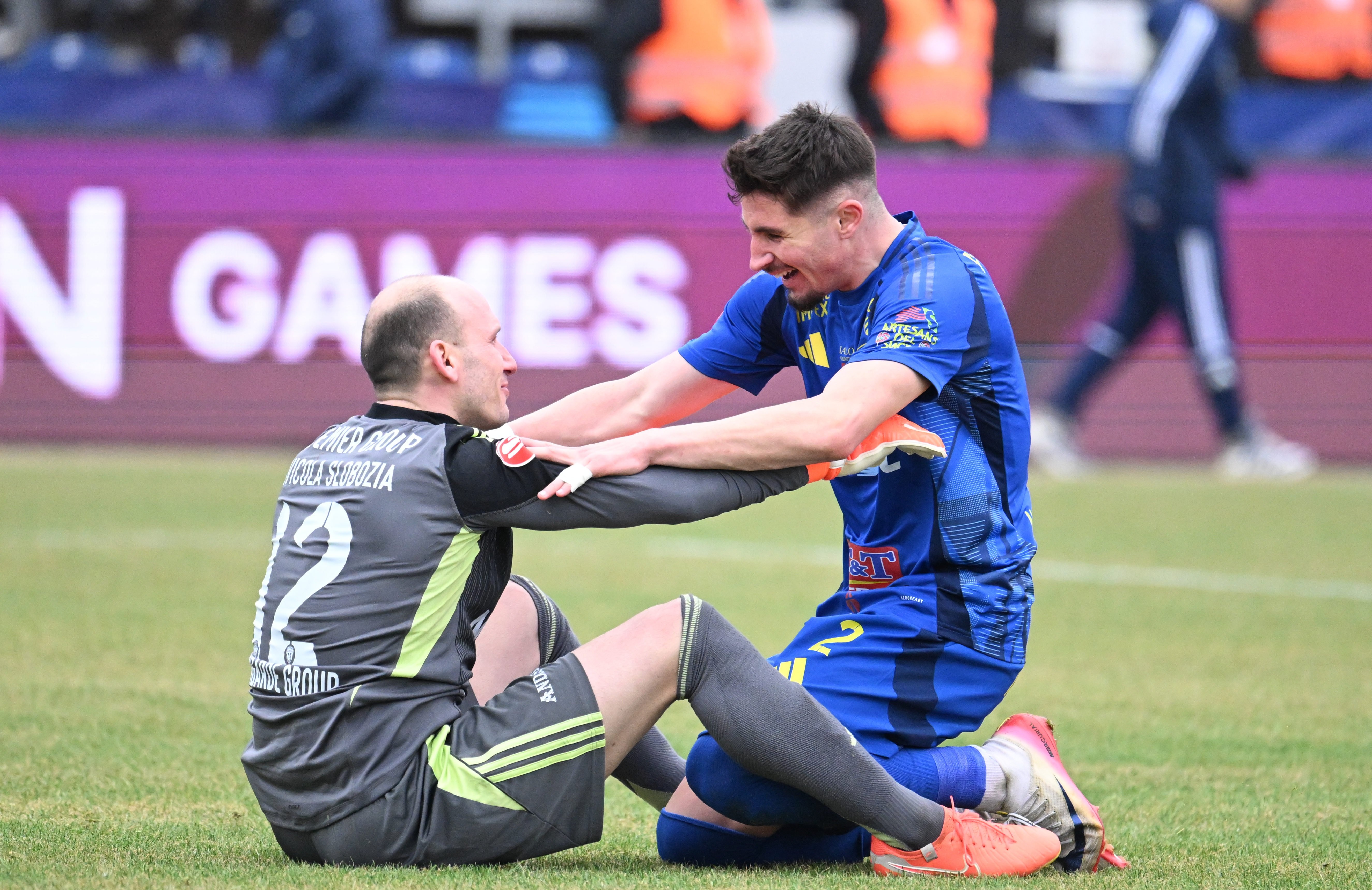 Jucătorul dorit de FCSB a retrogradat, iar acum a semnat cu altă echipă din Superliga