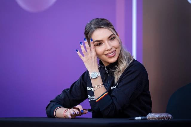 Întrebarea care a emoționat-o până la lacrimi pe Bernardette Szocz: ”Am emoții, îmi pare rău”
