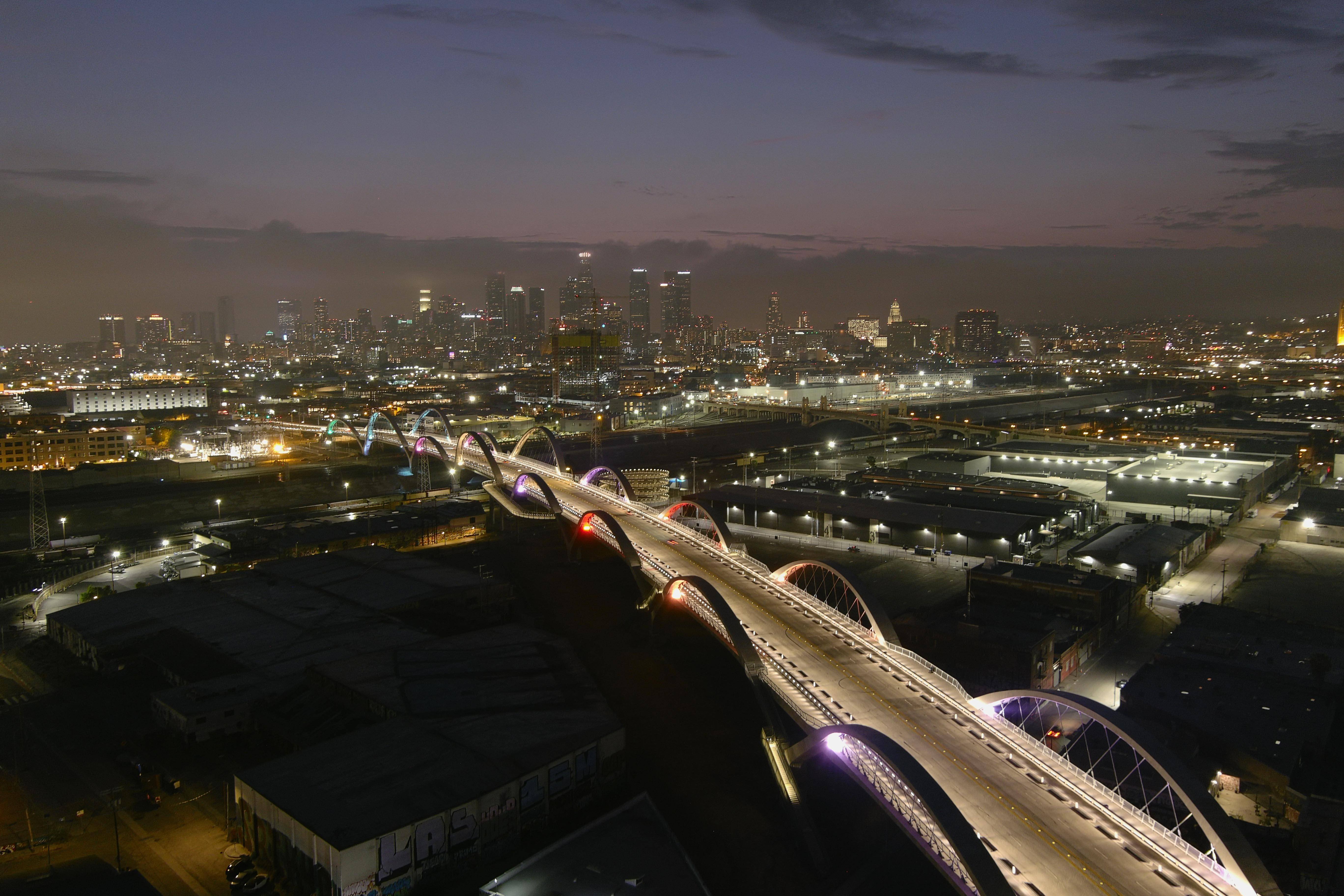 Momente de panică pentru campionul României! A fost urmărit pe stradă în Los Angeles: ”Colegul meu a țipat la el și a plecat”