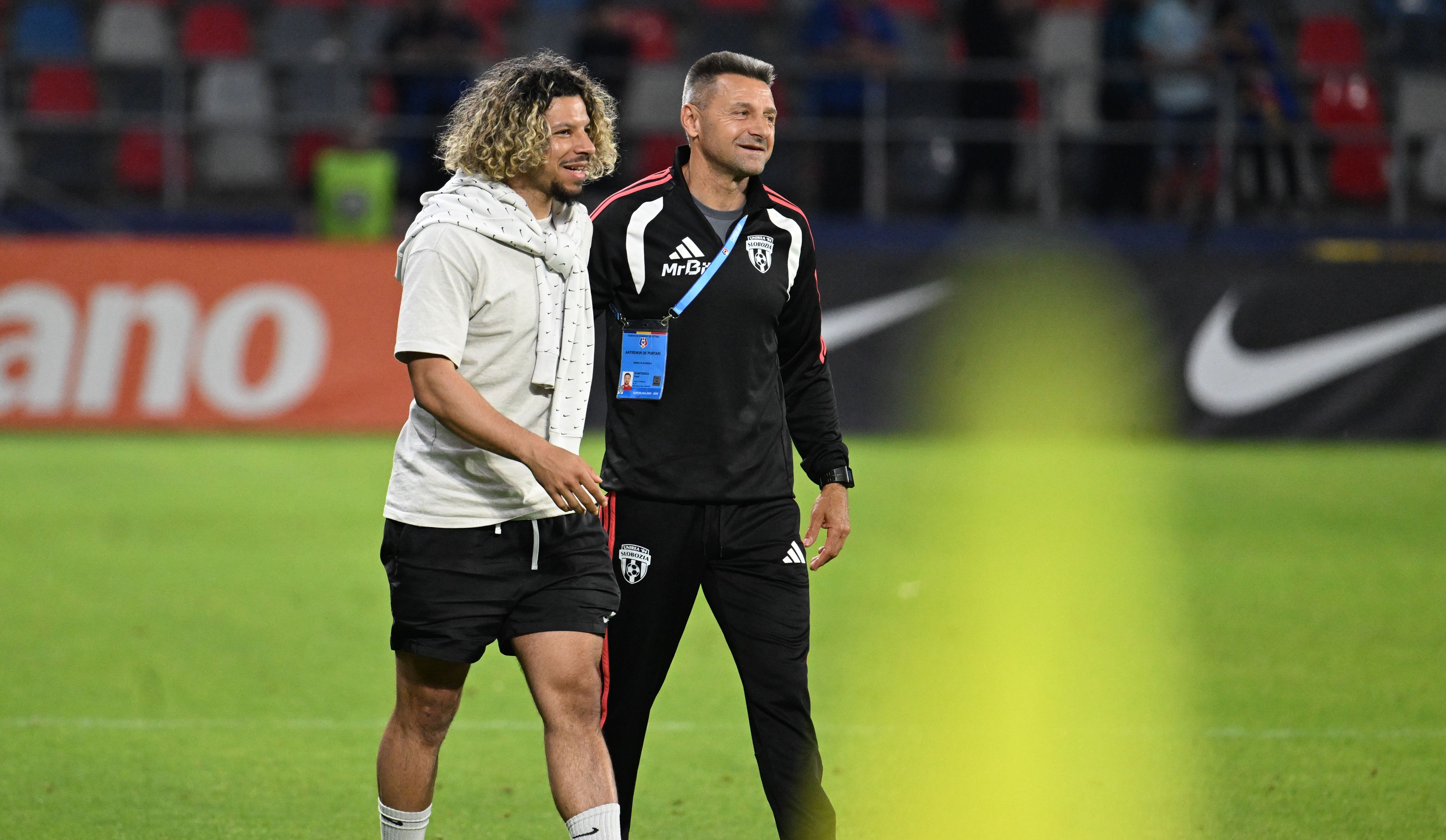 Ce surpriză! Jayson Papeau a semnat și rămâne în Superliga