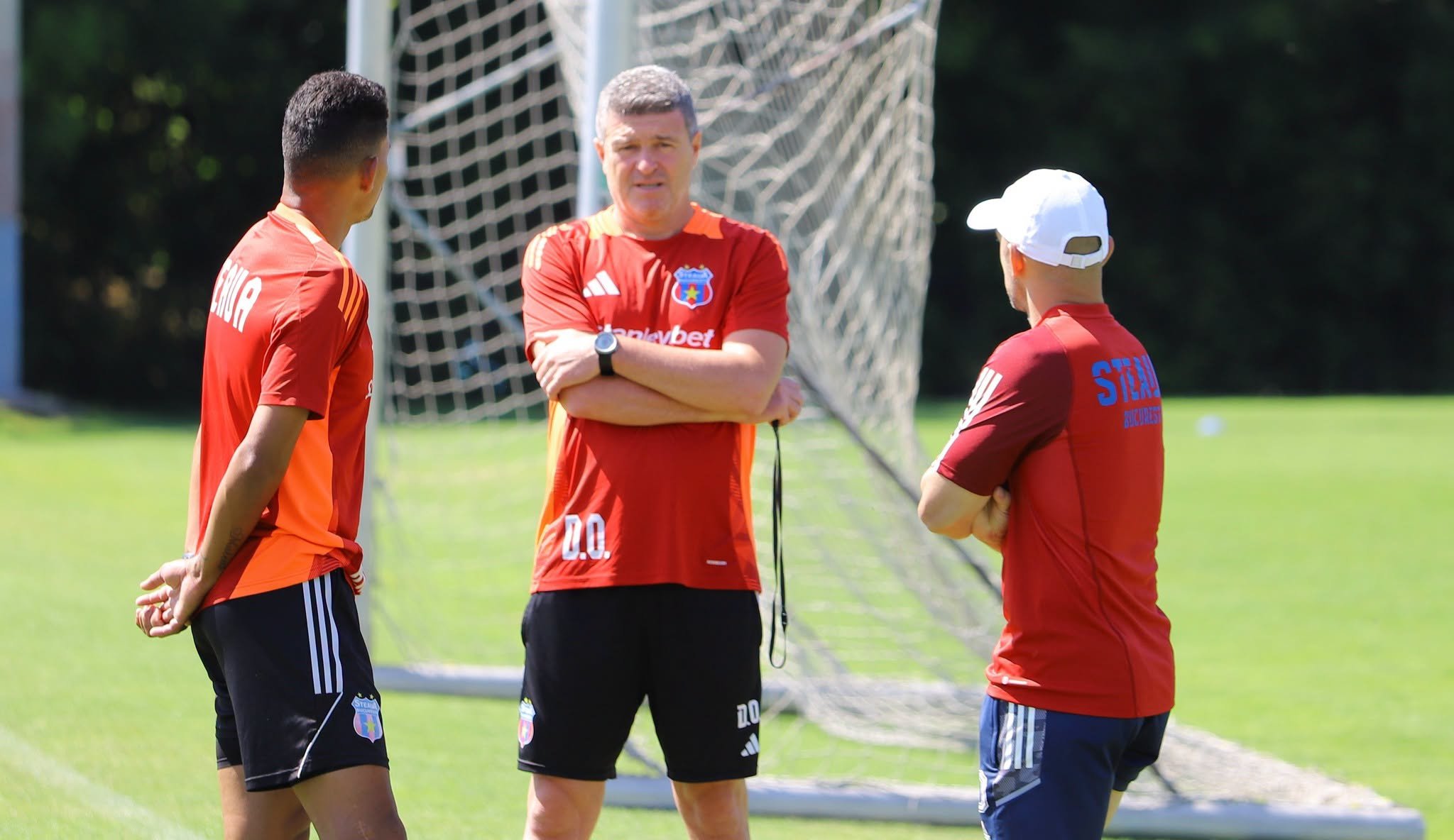 Fotbalist spaniol nou la Steaua! Din a câta ligă vine în Ghencea și când debutează