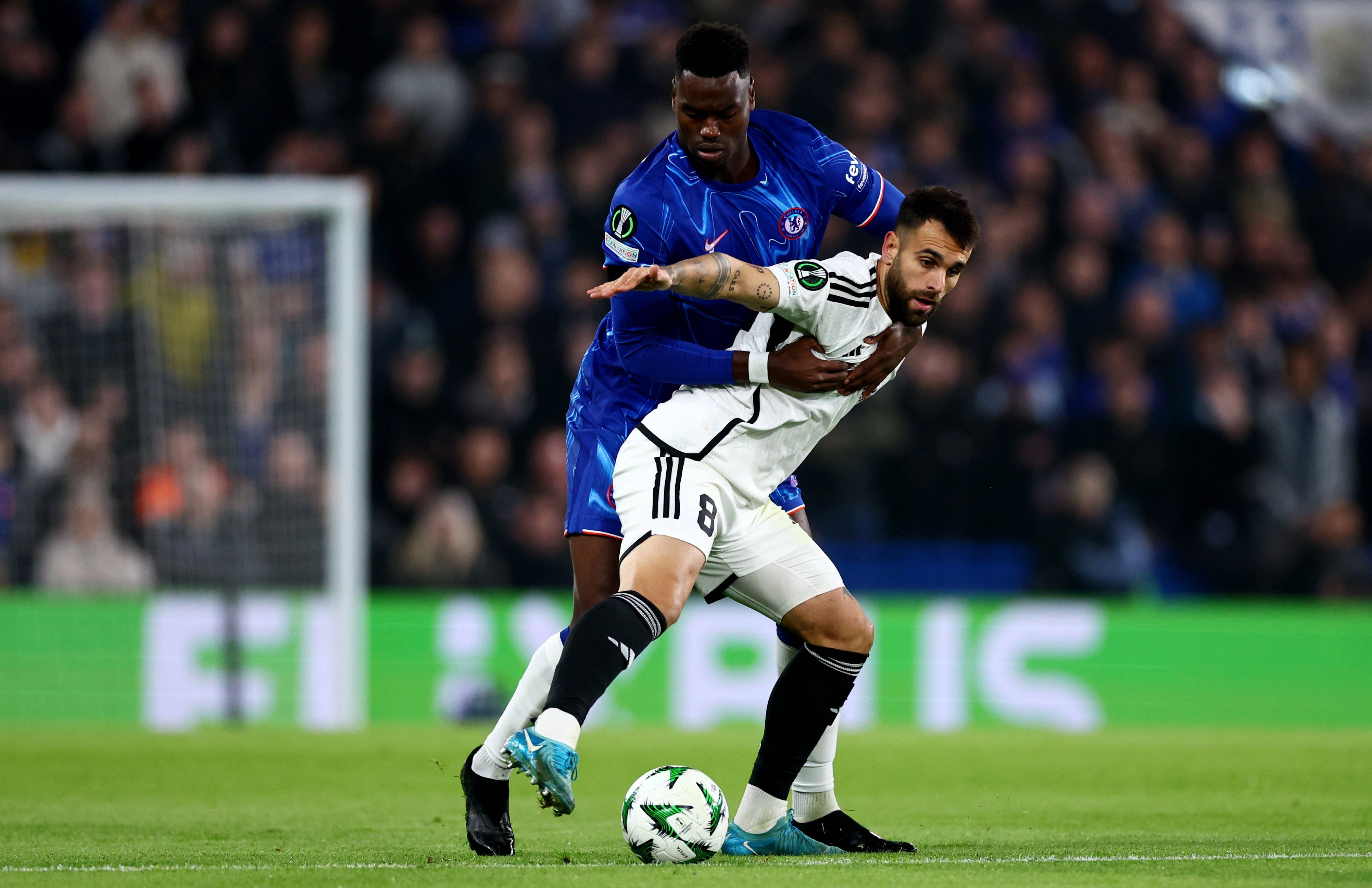 Golgheter pentru Dinamo! Atacantul străin rămas liber de contract, chemat la echipă