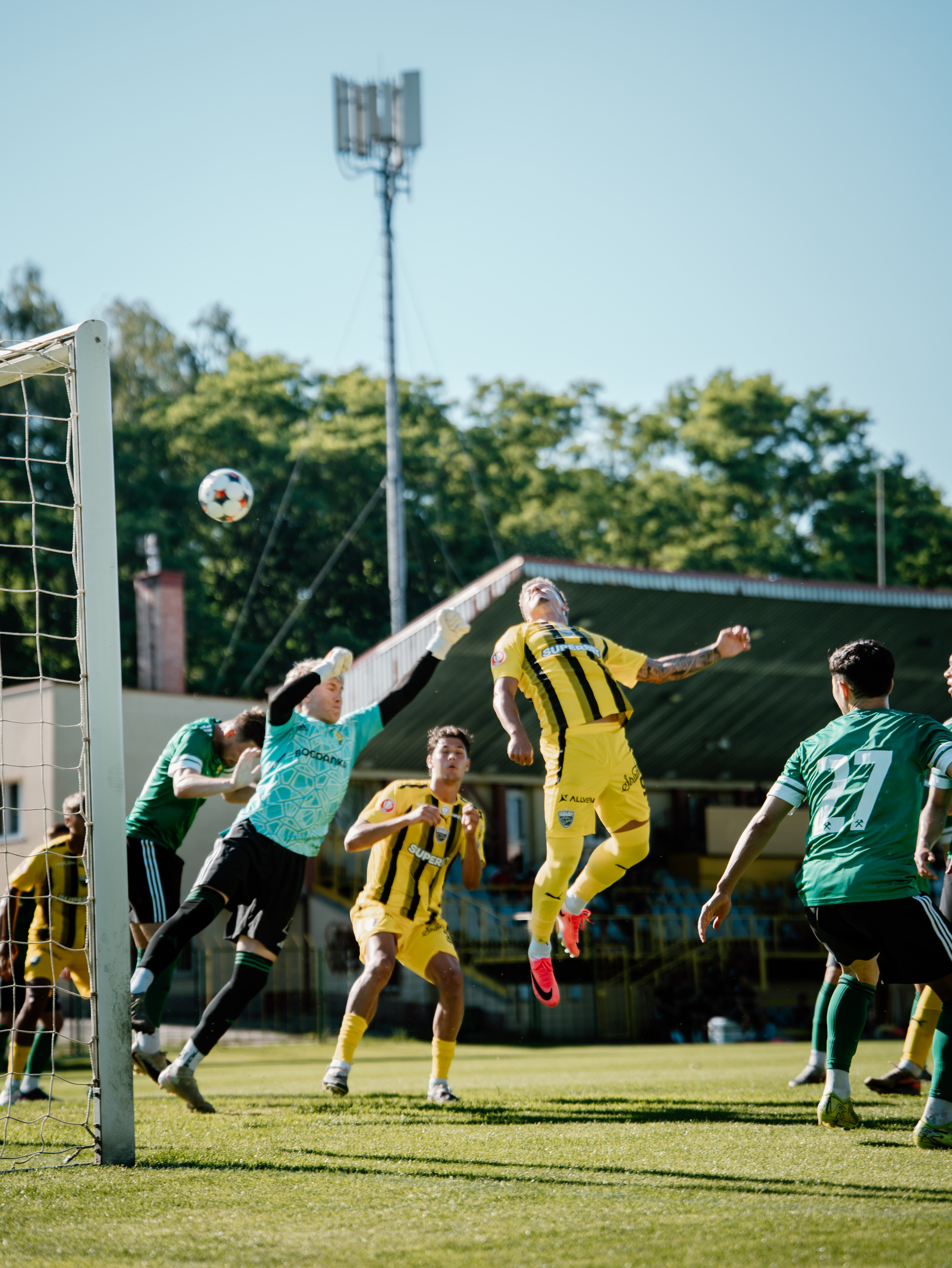 Dinamo - Gornik Leczna 2-0, ACUM pe Sport.ro! „Câinii” dublează avantajul