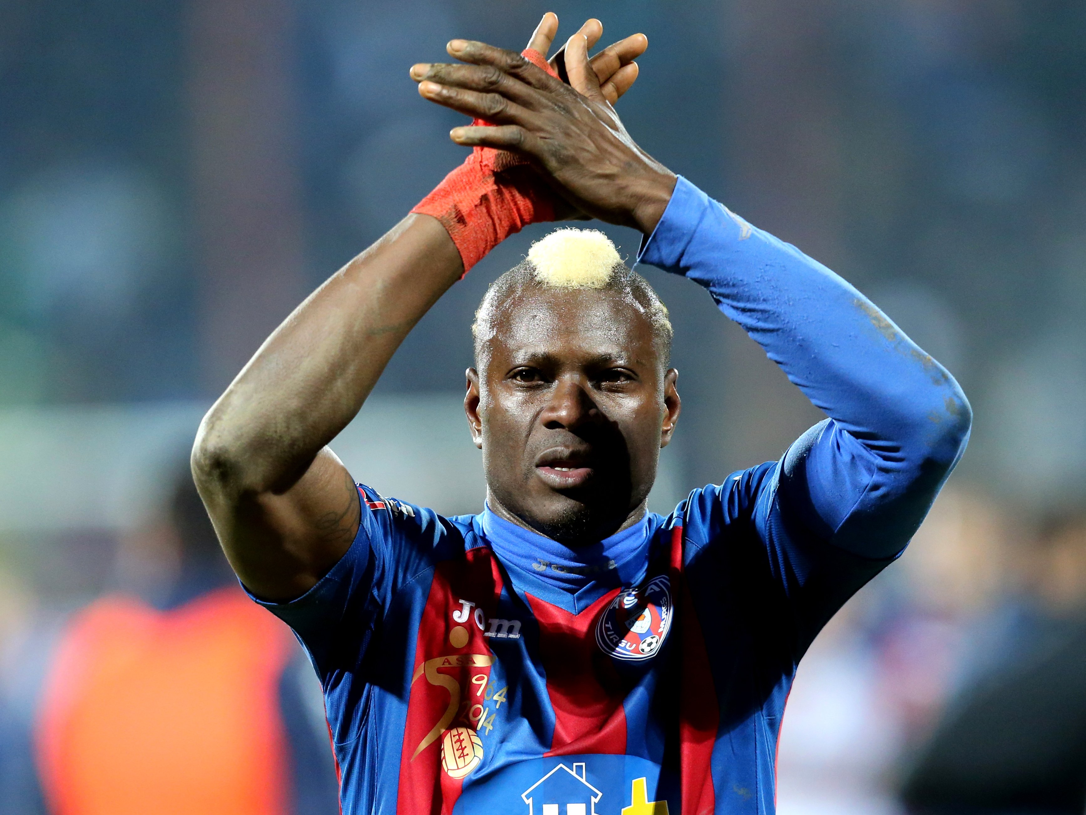 Ousmane N'Doye a semnat: „Bun venit!”