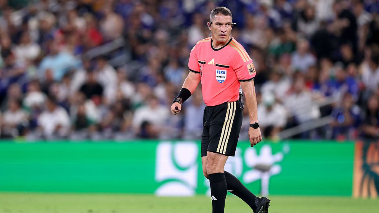 Istvan Kovacs a primit vestea! La ce meci de foc a fost trimis după revenirea de la Mondial