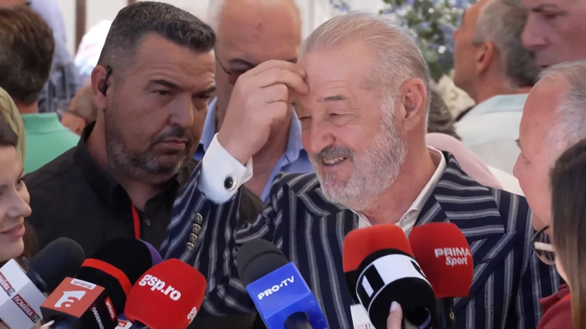 Fotbalistul ”surpriză” pentru care insistă Gigi Becali, pus în gardă înainte să semneze cu FCSB: ”Presiunea va fi imensă”