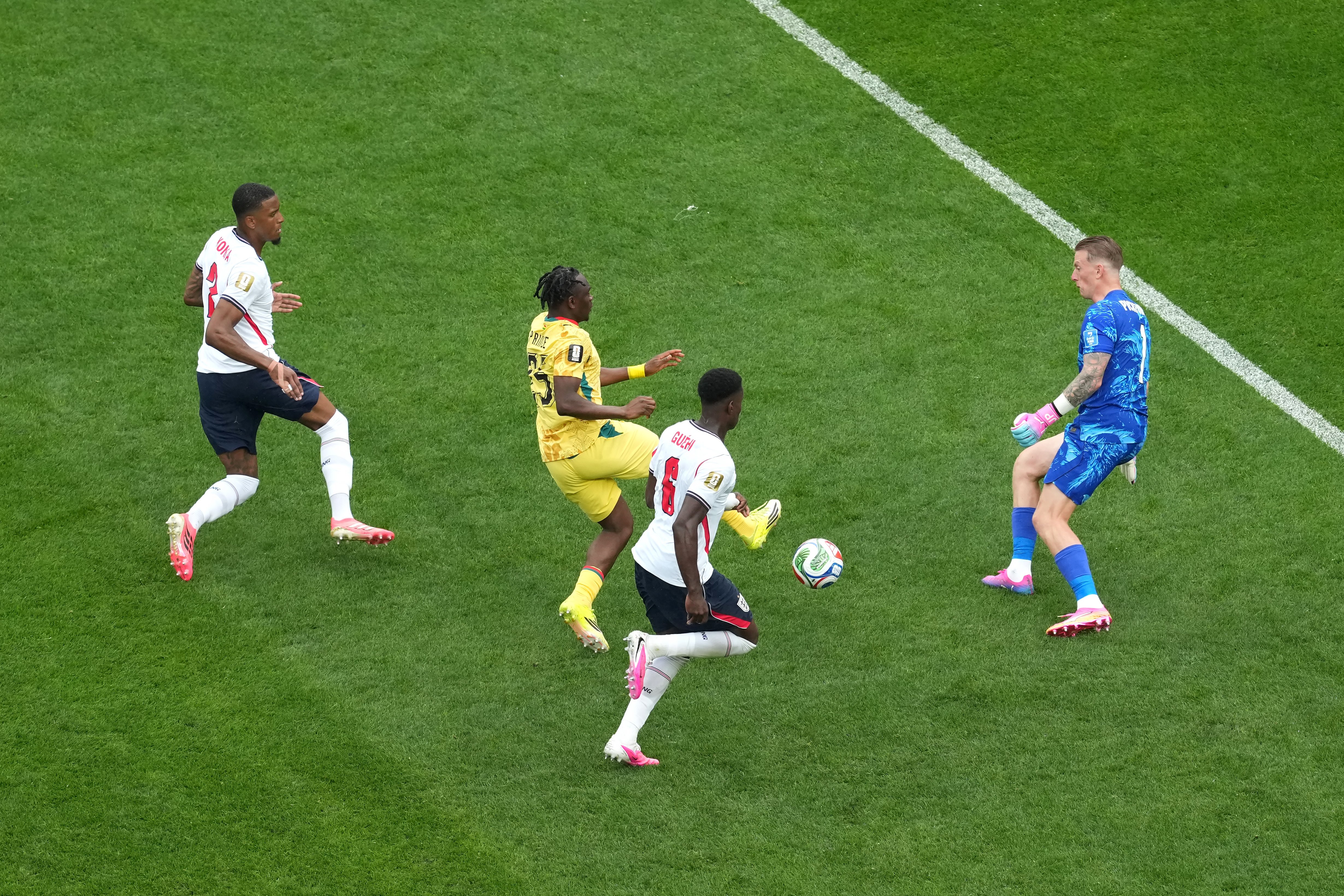 Pickford prince adu 3