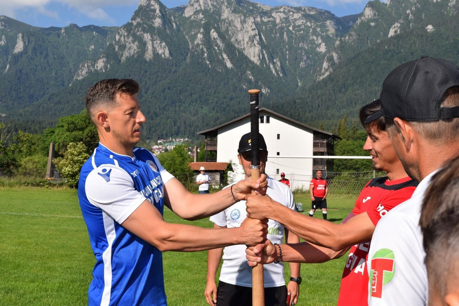 Cum arată și câte echipe participă în play-off-ul Campionatului Național de Oină, sportul nostru național