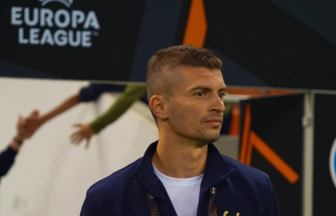 ”Rămâne sau pleacă în China?” Florin Tănase, față în față cu o decizie importantă