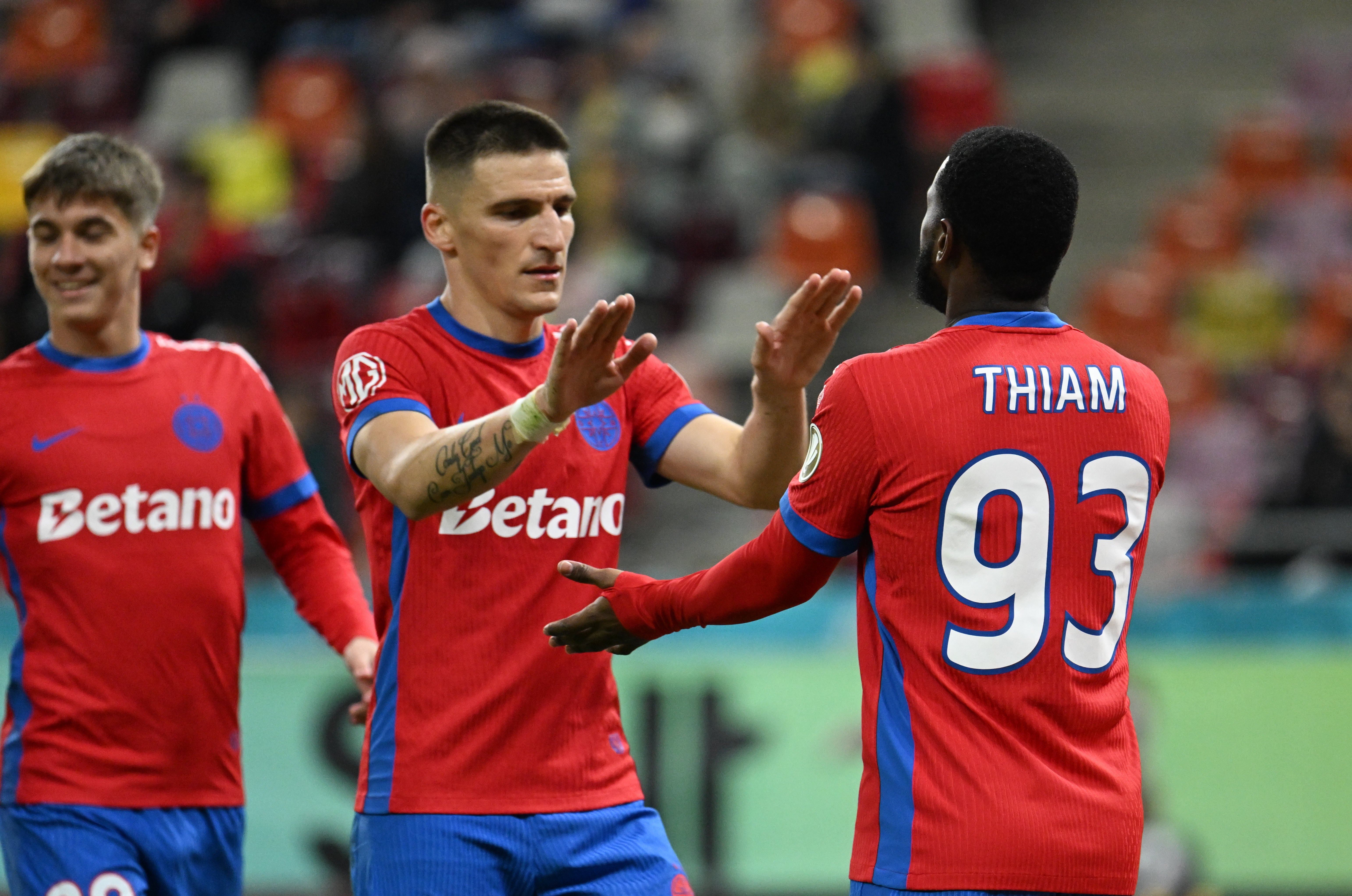 Istoria se repetă: Rapid transferă jucătorul la care FCSB renunță!