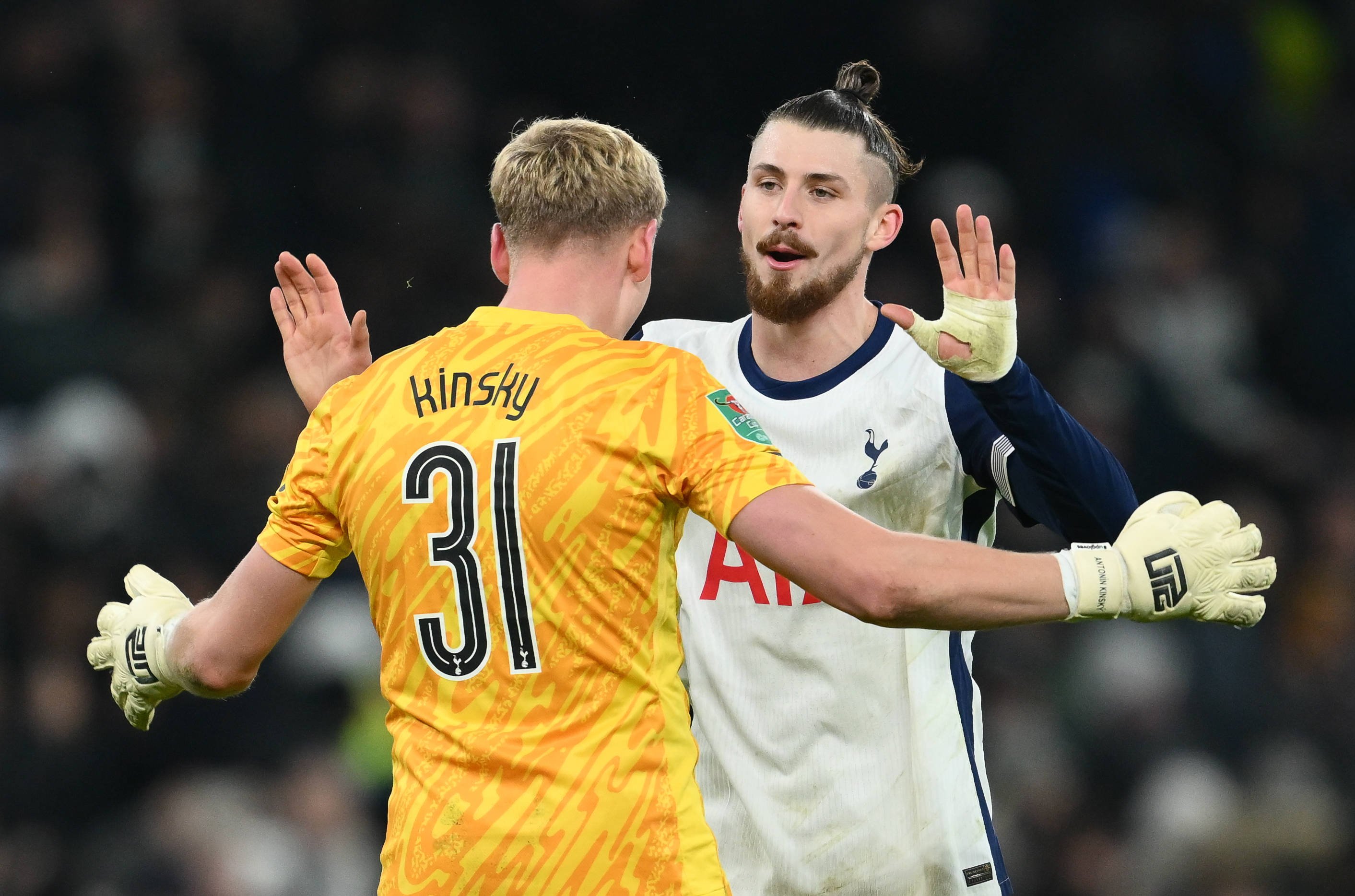 A semnat prelungirea cu Tottenham, în ciuda sezonului mai puțin reușit!