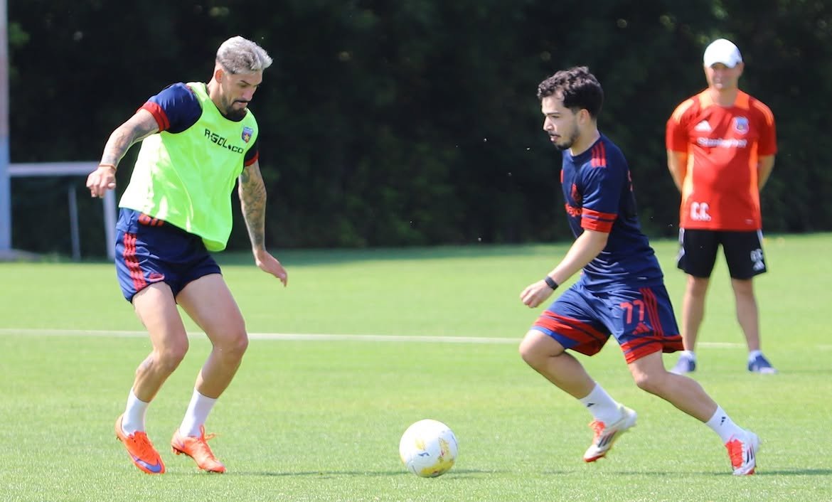 Fotbal un atacant tanar si talentat se pregateste de azi cu steaua primul antrenament di 6