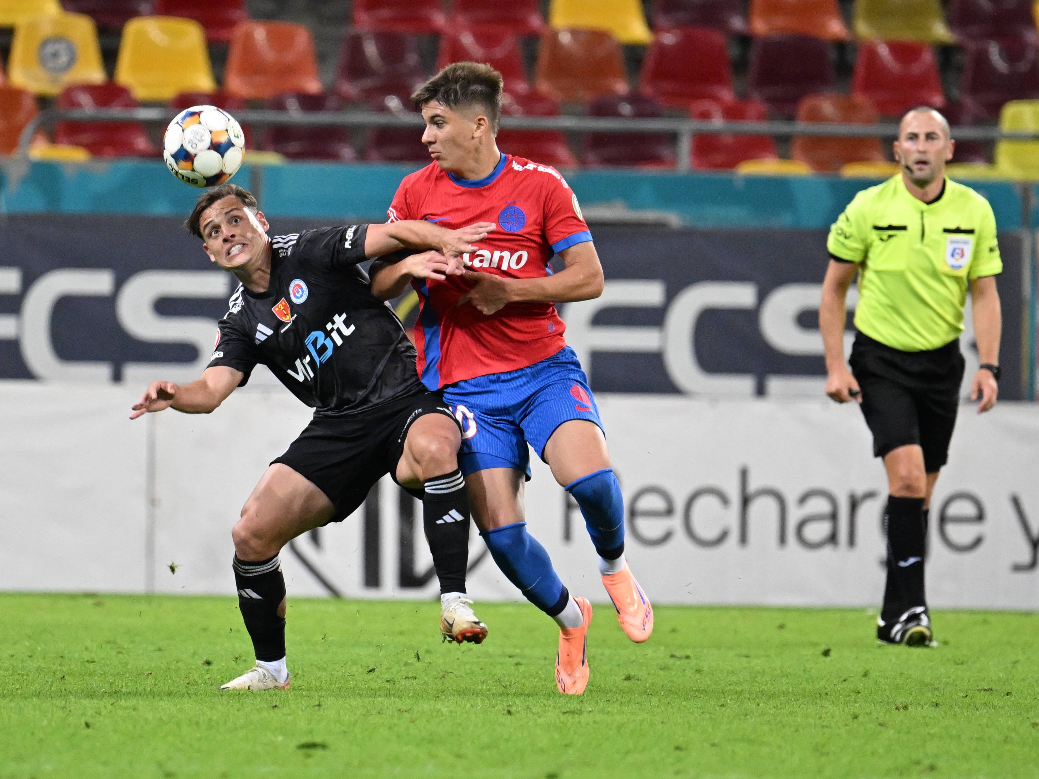 Golgheterul dorit de FCSB s-a transferat astăzi în Polonia! Anunțul clubului din Superligă