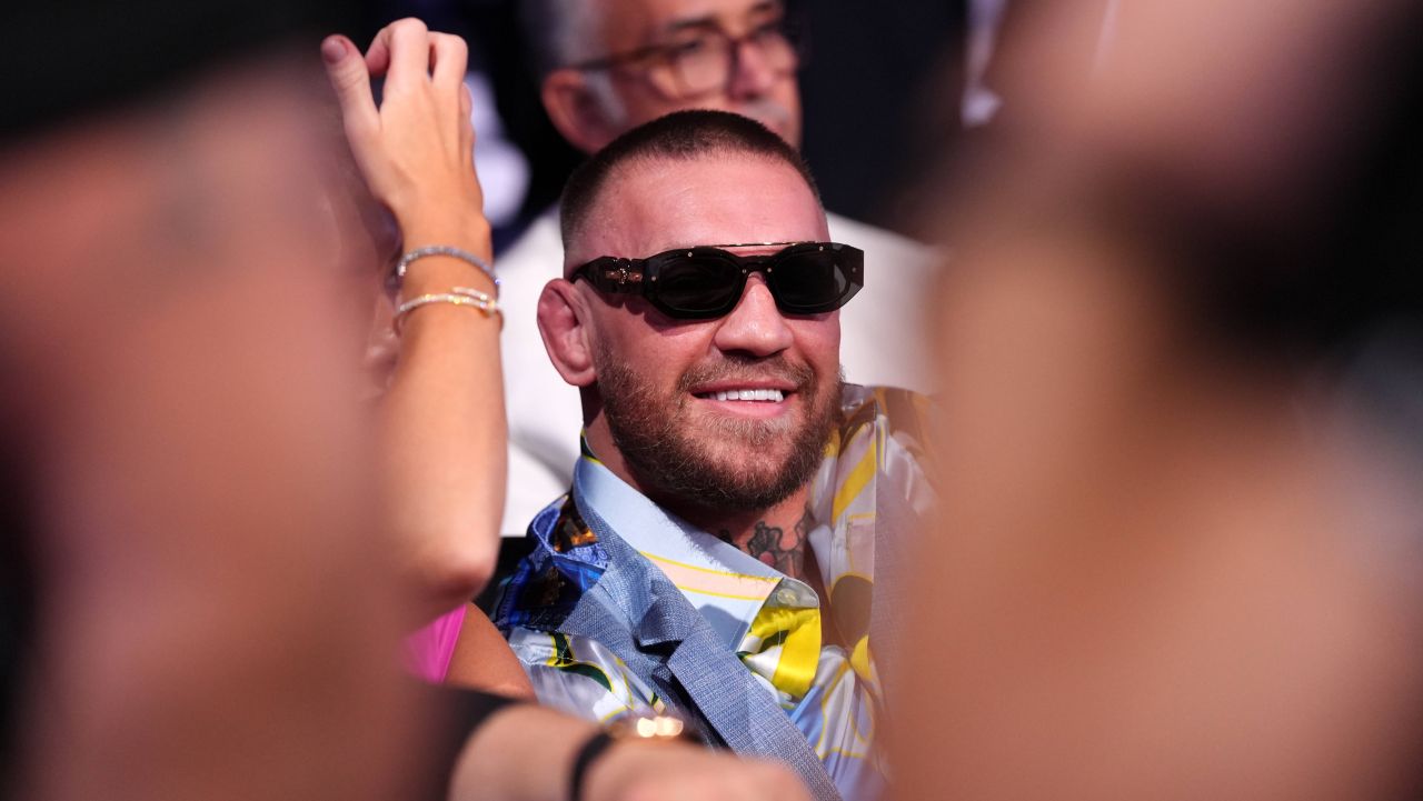 Conor McGregor se bate în direct pe VOYO. UFC, duminică de la 4:00