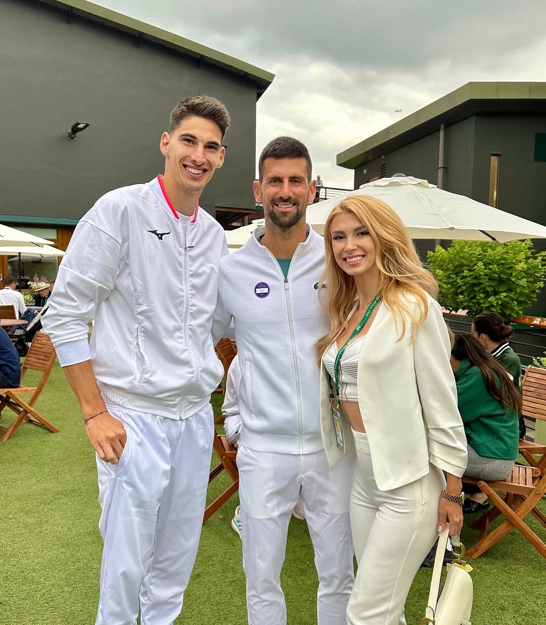 Andreea Bălan și Victor Cornea, alături de Novak Djokovic, la Wimbledon: mesajul trimis de cântăreață sârbului