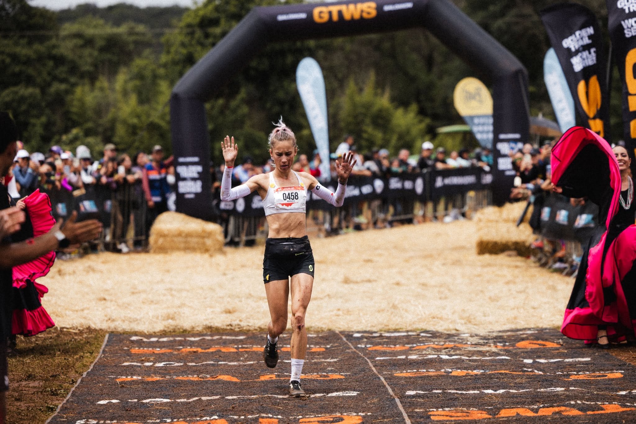Trei atleți din România, în top 10 al prestigioaselor competiții Golden Trail World Series!