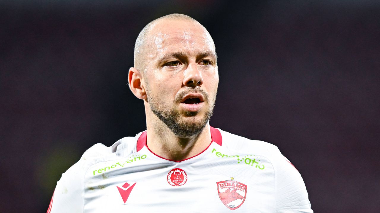 Chemat înapoi la Dinamo, Patrick Olsen e pe cale să semneze după ce a fost trimis să se antreneze cu juniorii