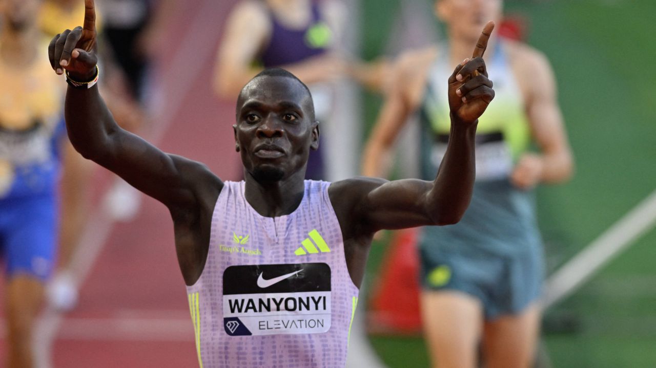 Emmanuel Wanyonyi a scris istorie în atletism! Kenyanul a doborât recordul mondial după 27 de ani