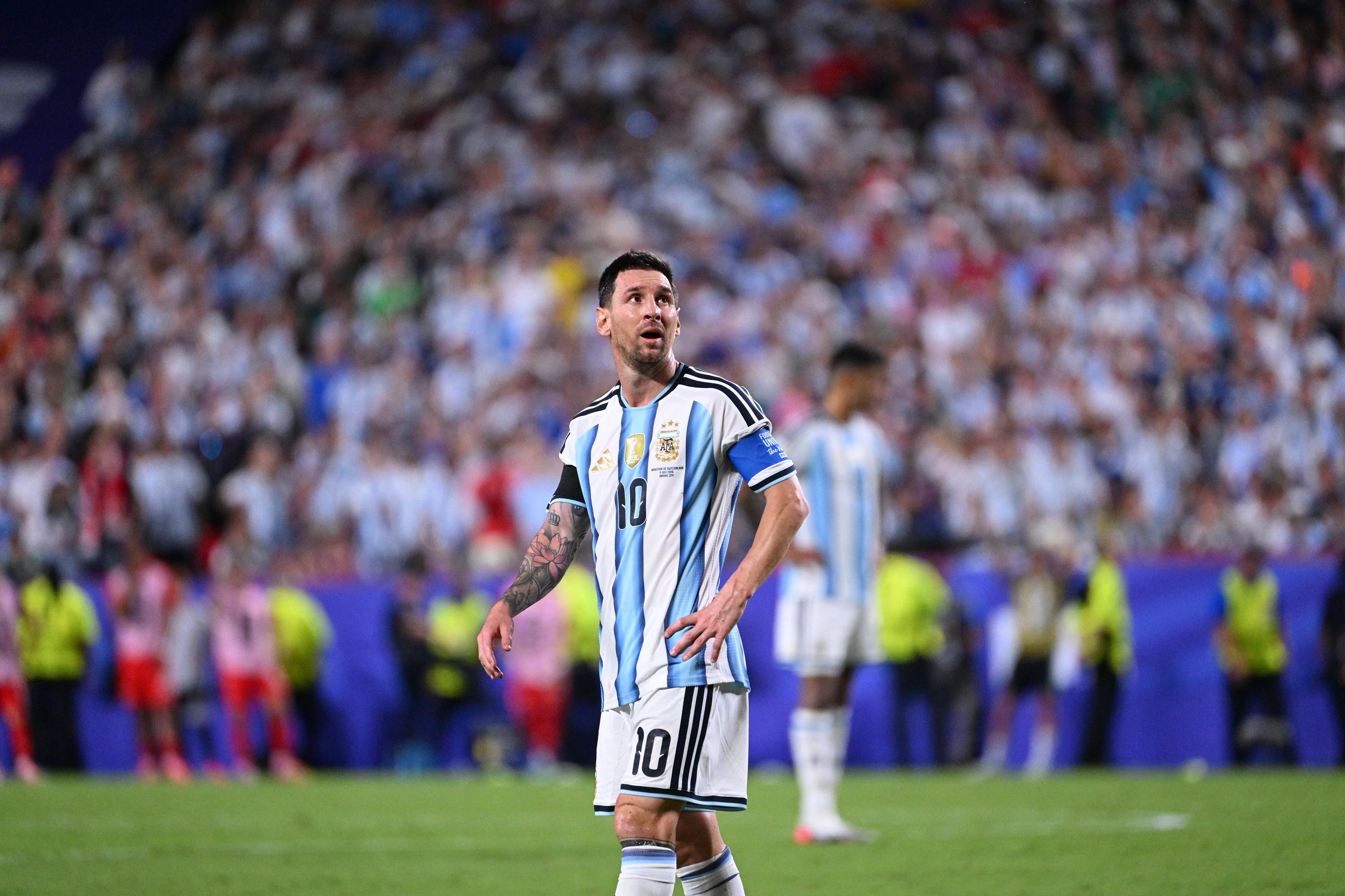 A fost descifrată discuția aprinsă dintre Messi și arbitrul Joao Pinheiro. Ce și-au spus cei doi