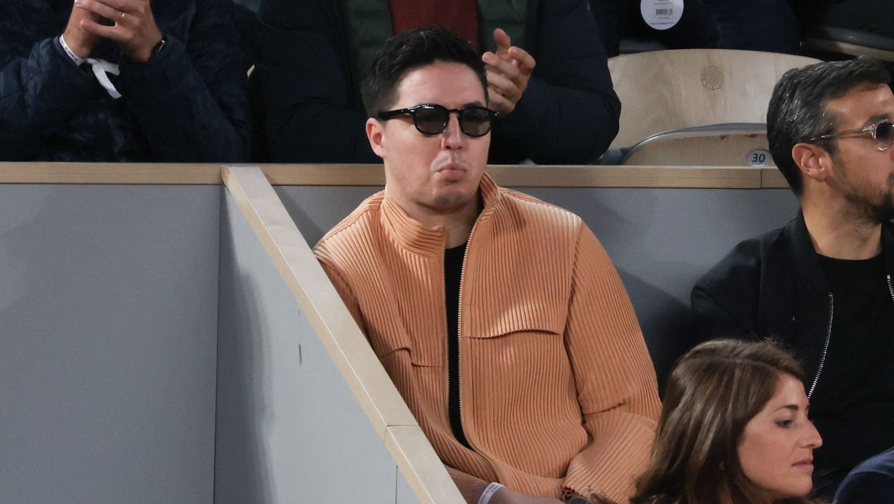 Fostul star Samir Nasri, anchetat 10 ore într-un dosar de spălare de bani și trafic de droguri!
