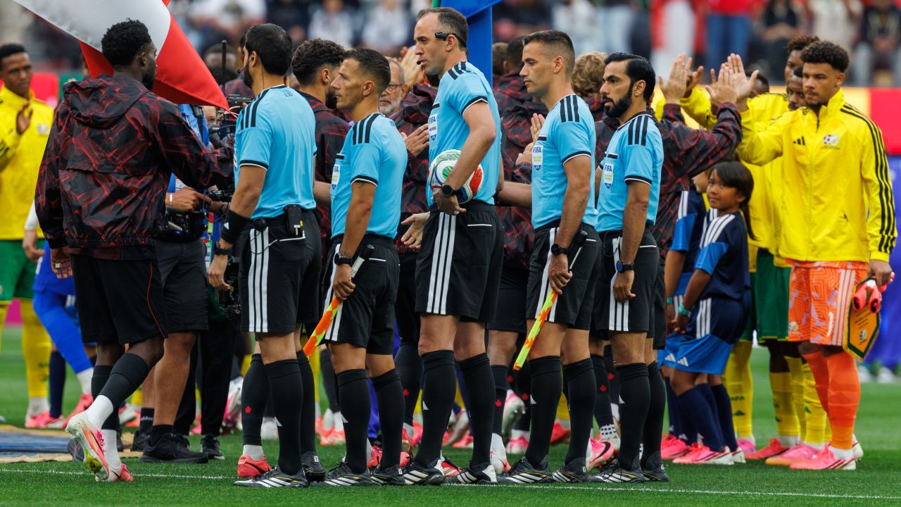 FIFA a stabilit arbitrii păstrați pentru semifinalele și finalele de la Cupa Mondială