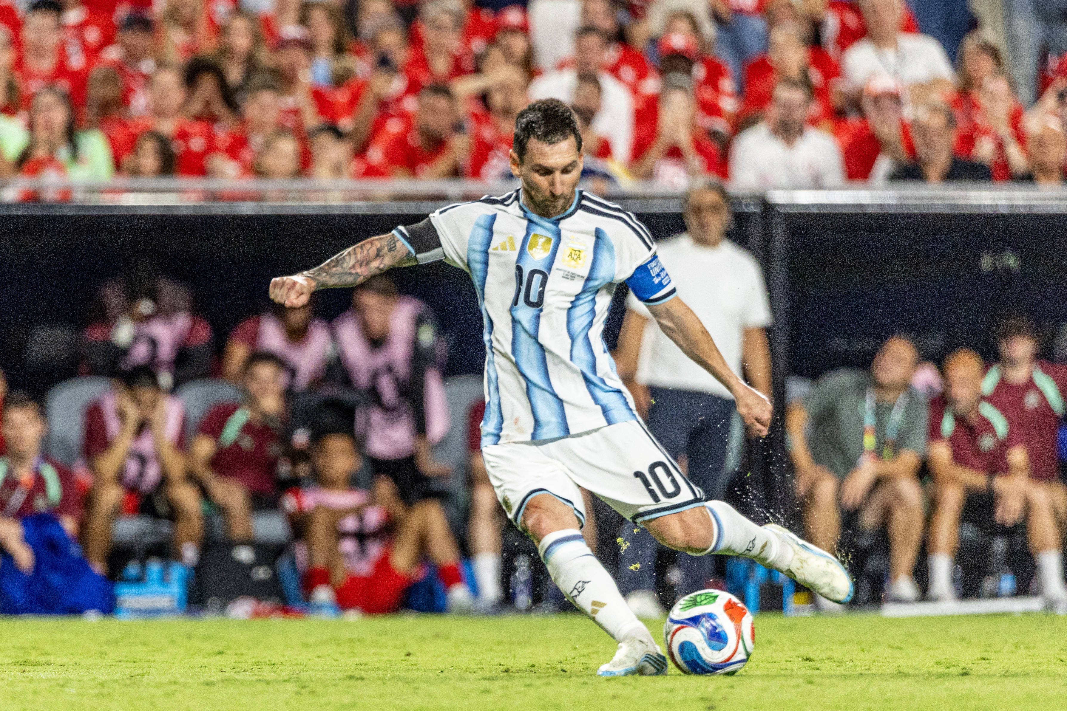 Anglia - Argentina în semifinale, de la 22:00! Spania își află adversara din finala Campionatului Mondial