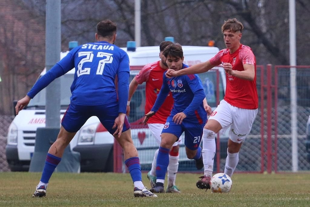 Cu cine a semnat astăzi puștiul de 18 ani care marca decisiv pentru CSA Steaua în Liga 2: „Bun venit!”